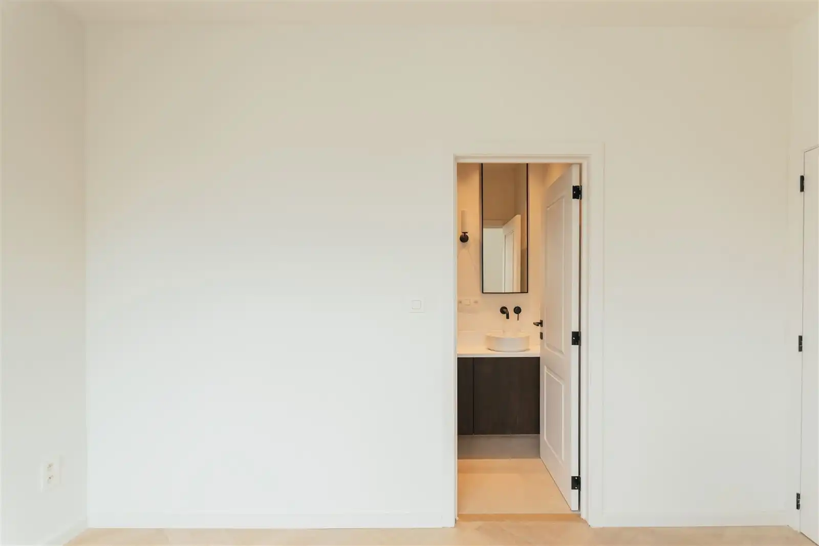 PULHOF: hoogstaand afgwerkt 1 slpk appt. met dak terras  foto 6