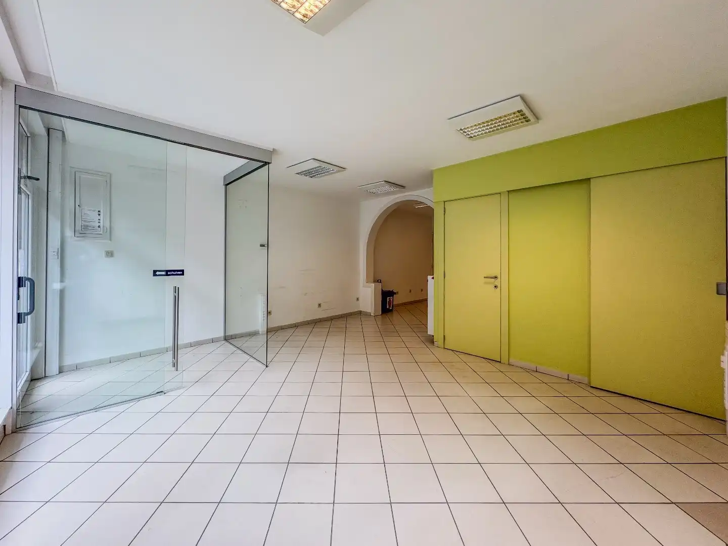 Verrassend ruime woning met 3 slaapkamers en polyvalente ruimte. foto 3