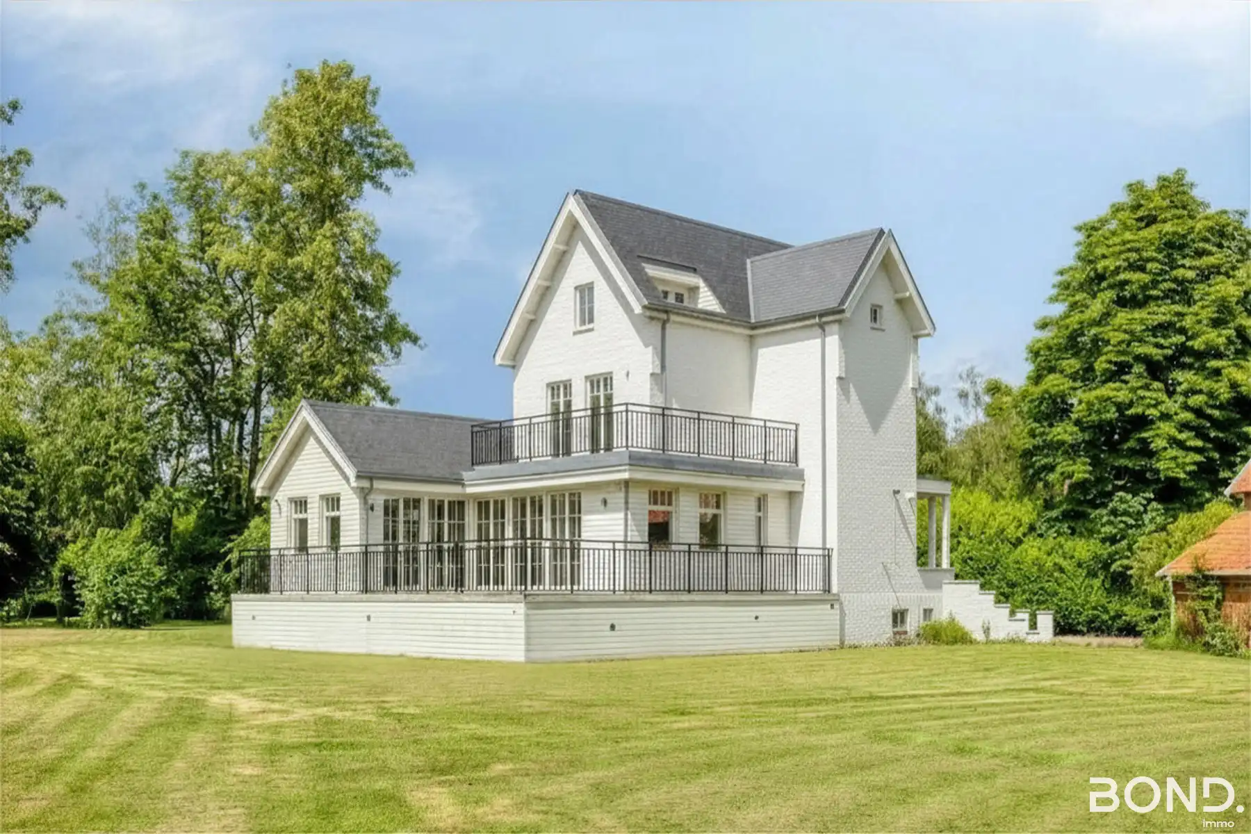 Villa op privédomein van +/- 1,7 hectare foto 3