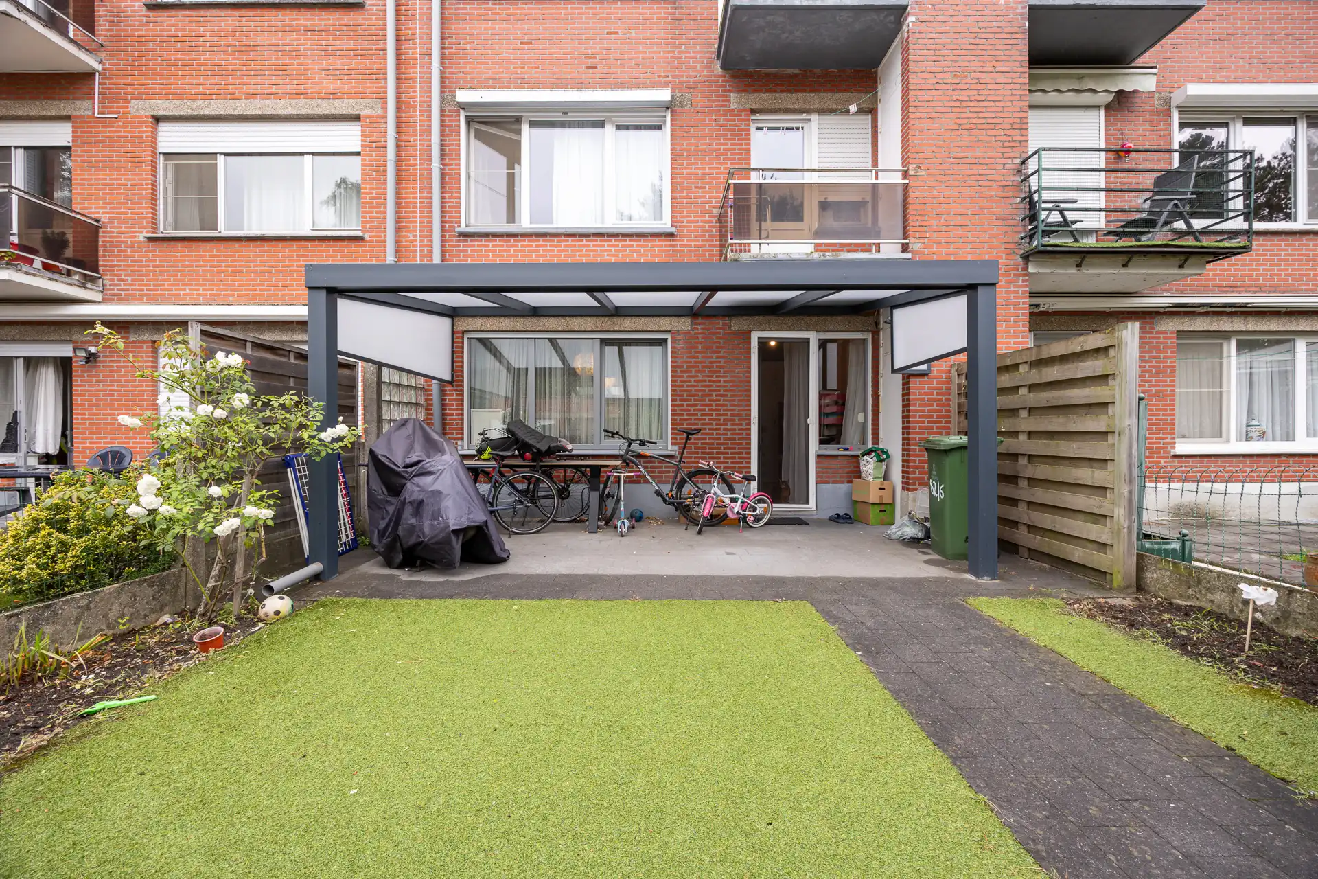 Gelijkvloers appartement met tuin te huur in Hoboken foto 14