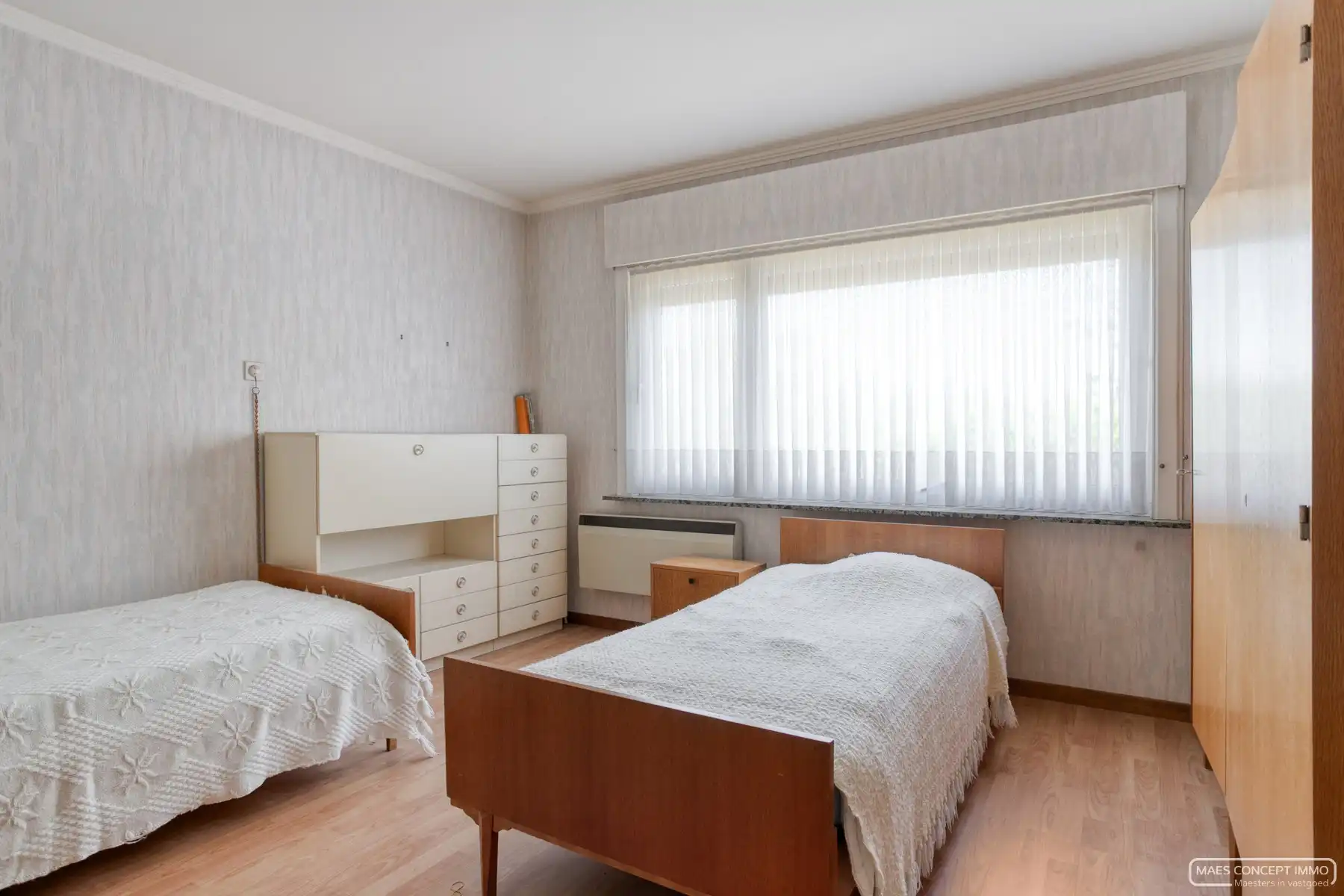 Charmante alleenstaande woning in villawijk Waregem, op wandelafstand van het centrum foto 23