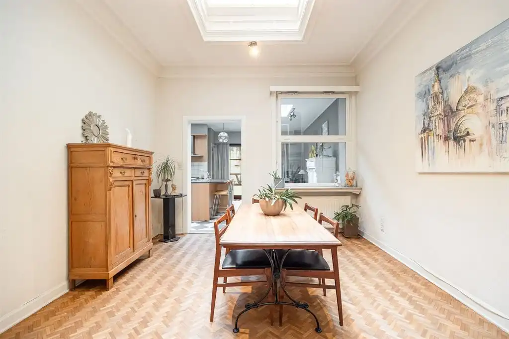 Charmant herenhuis met 4 slaapkamers foto 6