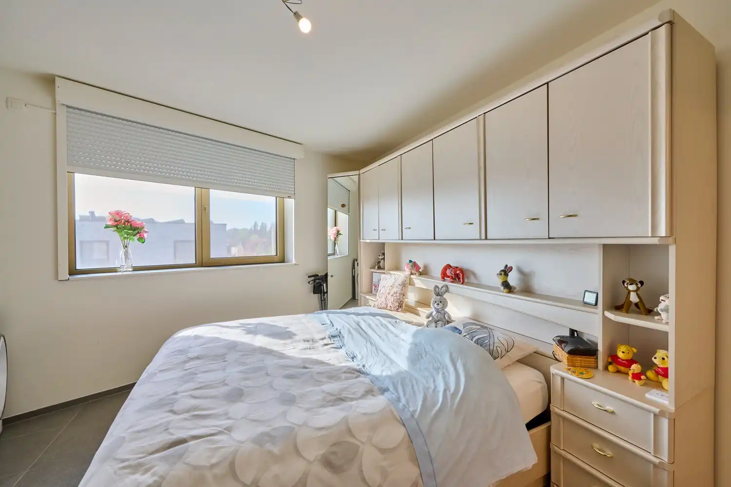 Ideaal gelegen serviceflat (tweede verdieping) met zongericht terras foto 7