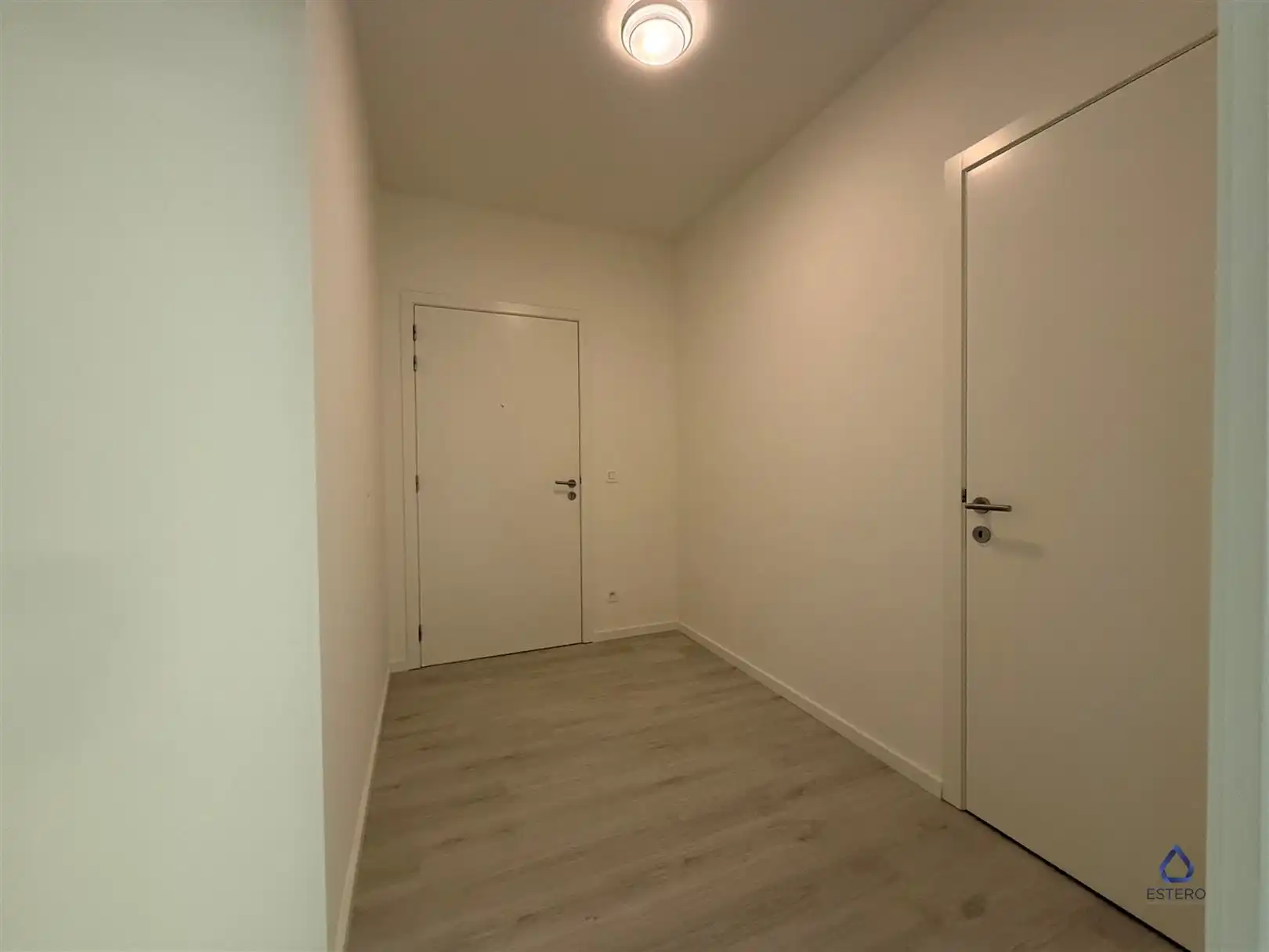 Nieuwbouwappartement met 2 slaapkamers op een topligging foto 3