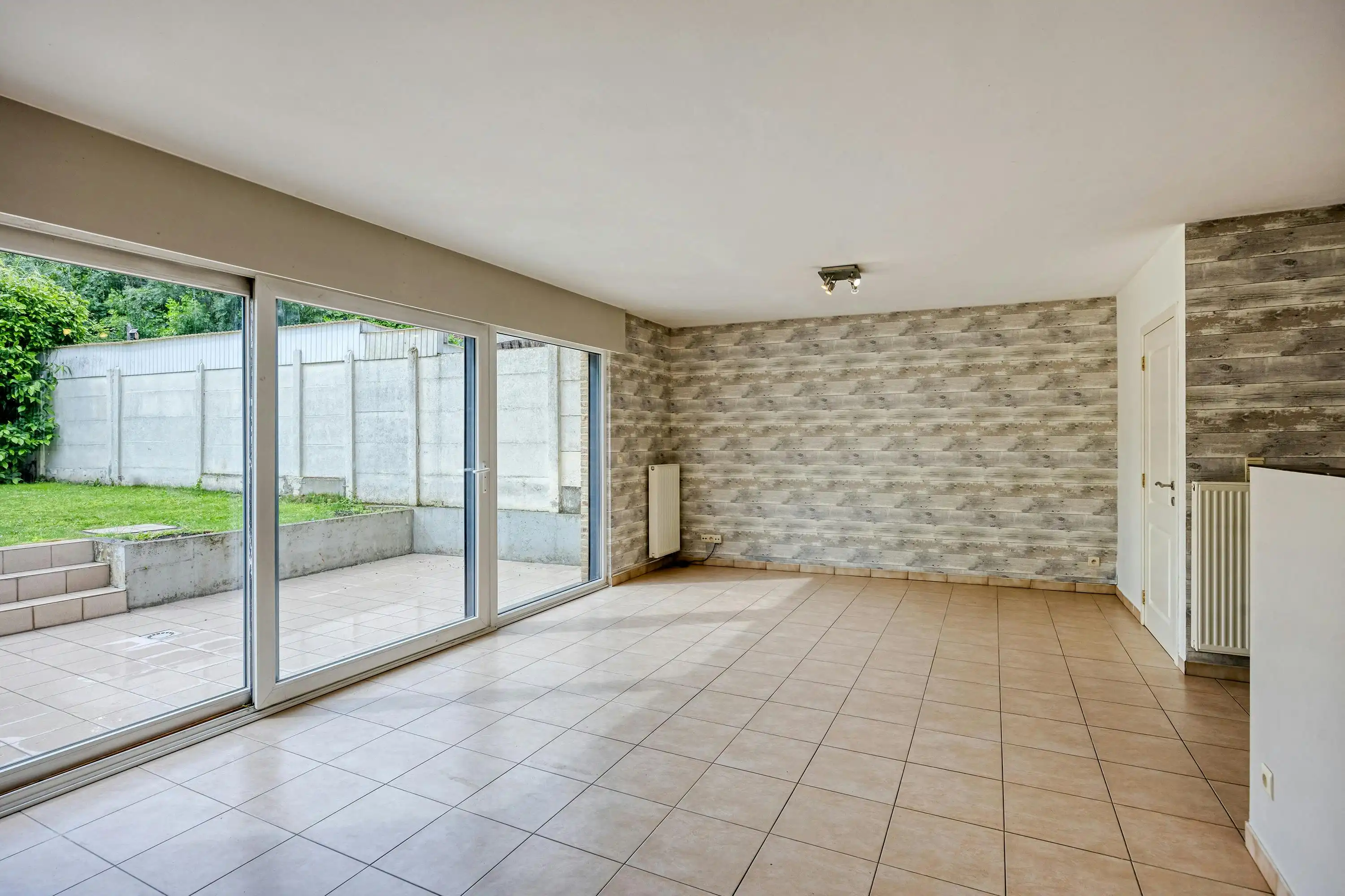 Ruim duplexappartement met garage op toplocatie in Strombeek-Bever foto 4