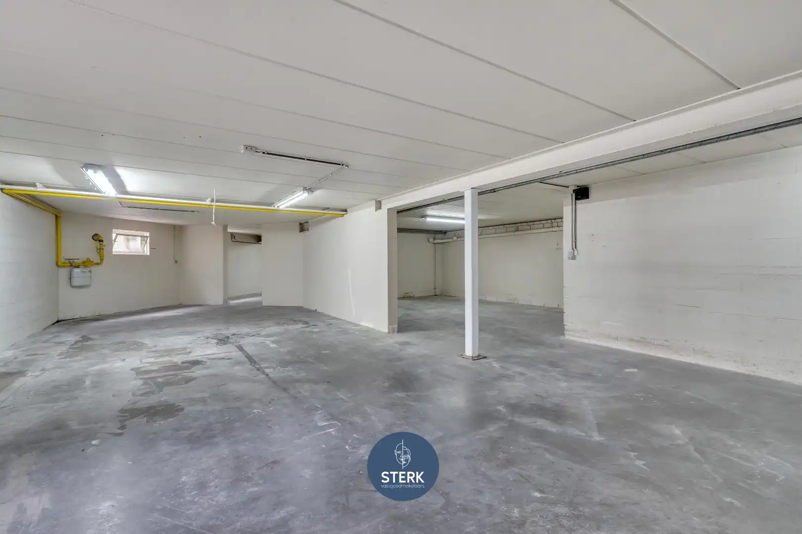 MULTIFUNCTIONEEL BEDRIJFSGEBOUW OP EEN ZICHTLOCATIE NABIJ MAASTRICHT !  foto 20