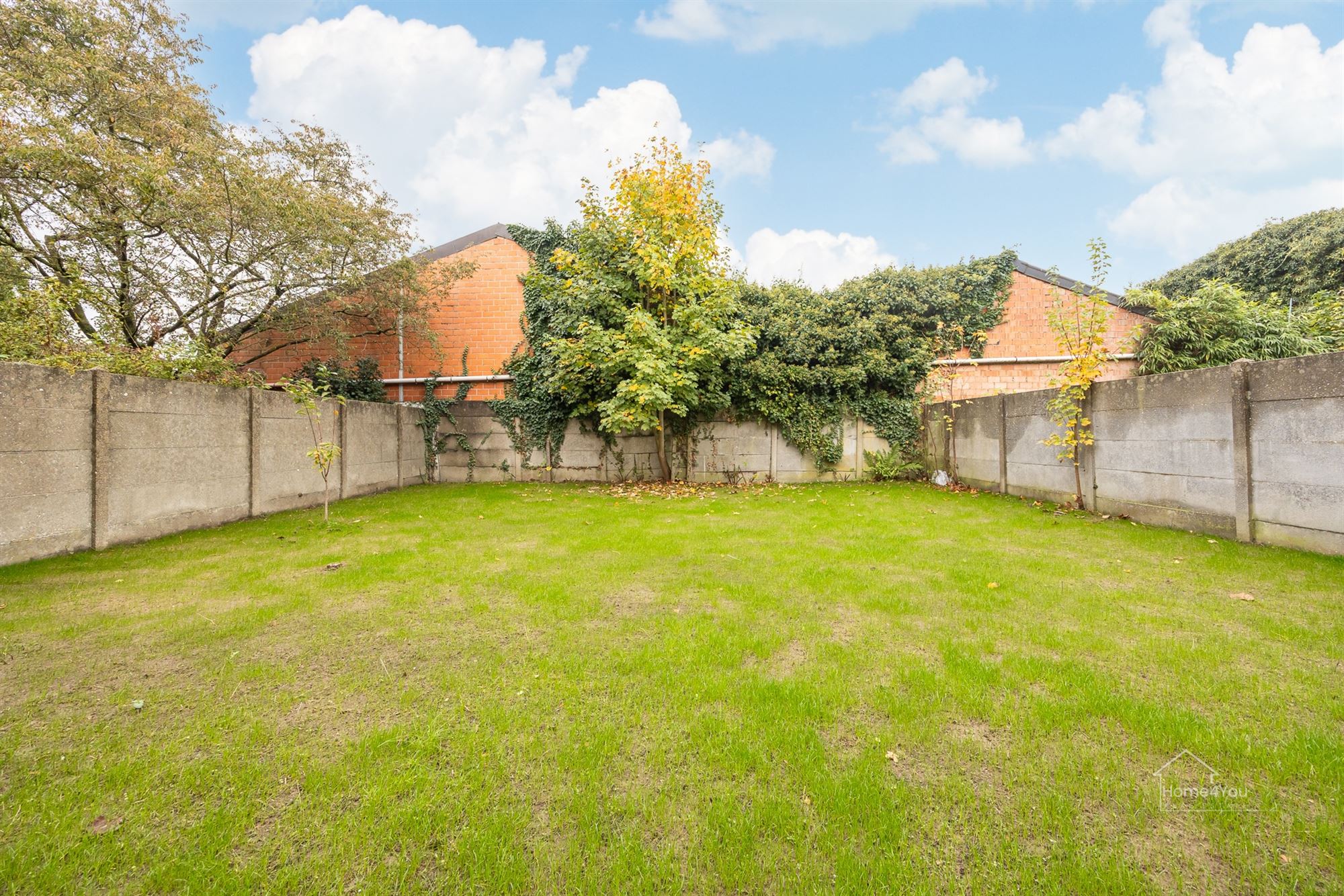 Gerenoveerd 2-slaapkamer appartement in Borsbeek te koop! foto 18