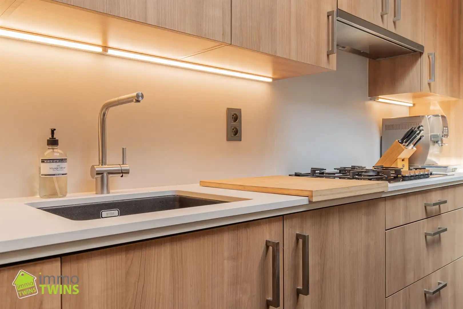 Ruime woning met tuin te Hamme foto 4