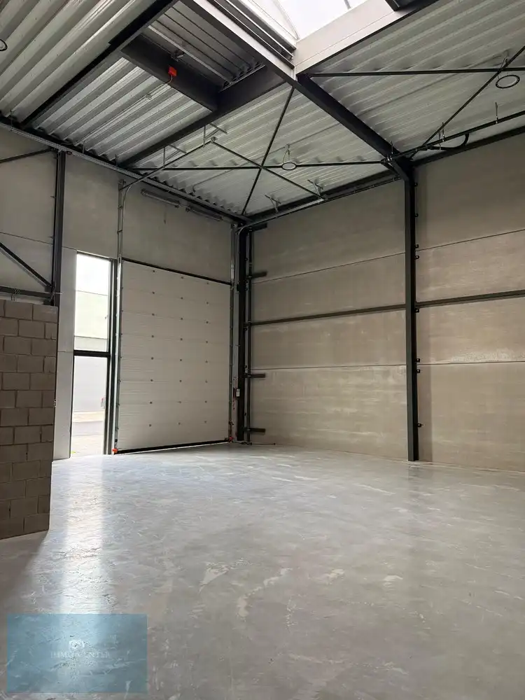 Splinternieuwe KMO-units op Ambachtslaan 5, AS Park, As foto 7