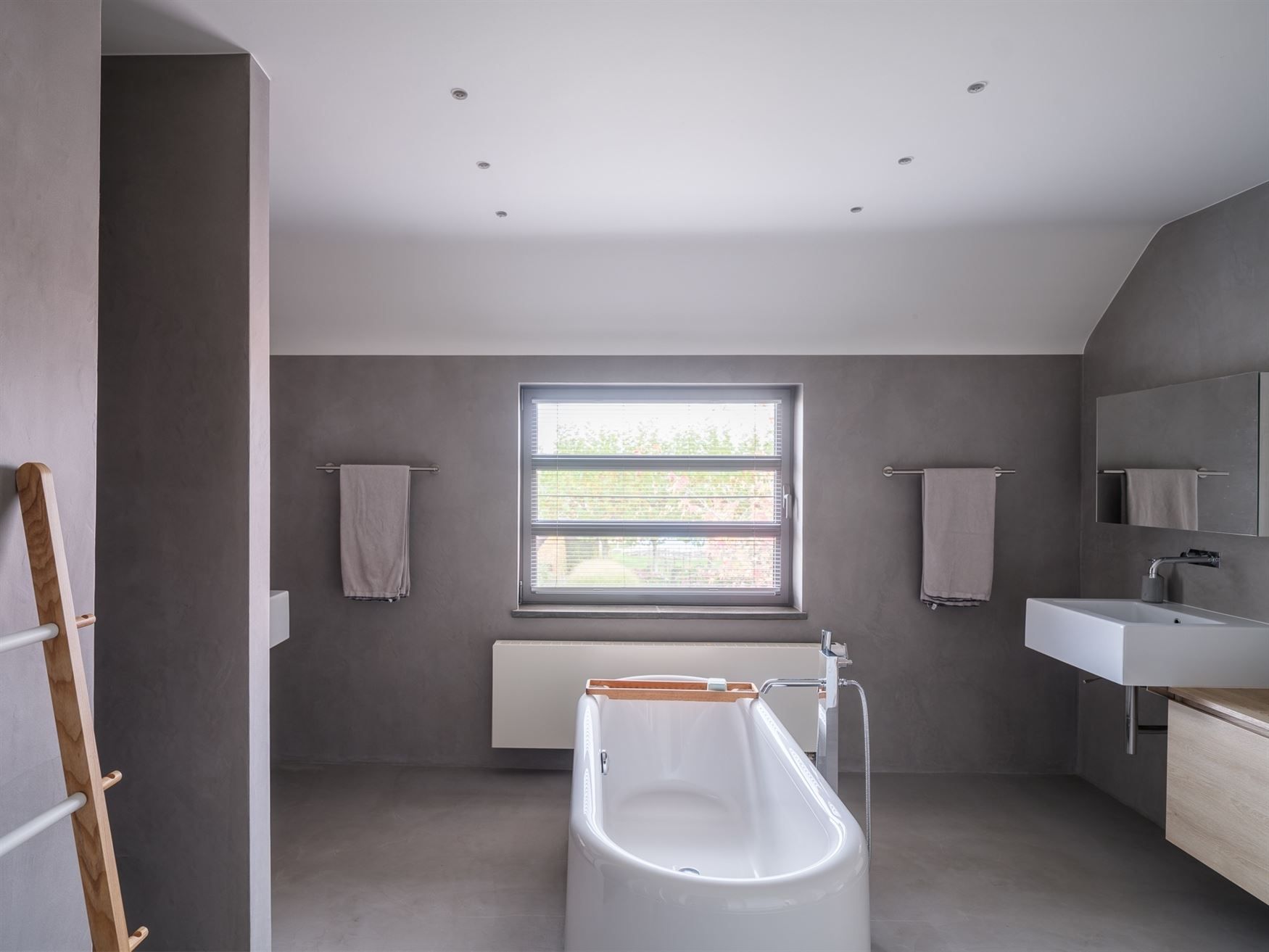 Hoogwaardig afgewerkte herenwoning met zicht op groen en volledige privacy in het hart van Bottelare. foto 40