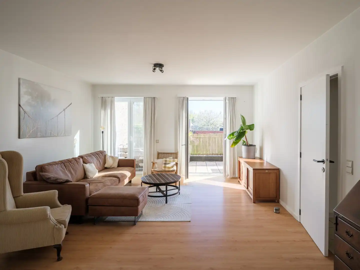 Ruim appartement met terras, garage en 2 slaapkamers in Drongen foto 5