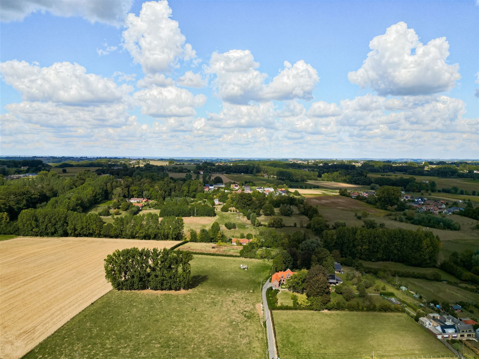 Verder af te werken renovatieproject op prachtige ligging! foto 5