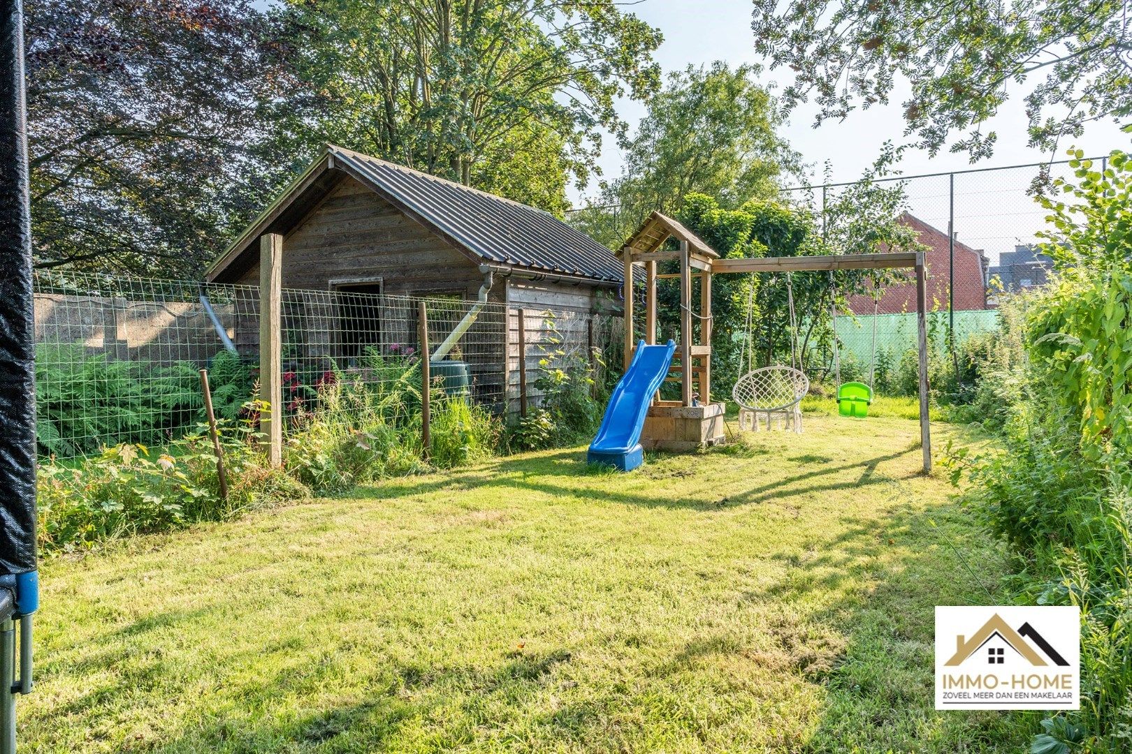 Mooie stadswoning met aangename tuin dichtbij centrum te Lokeren foto 2