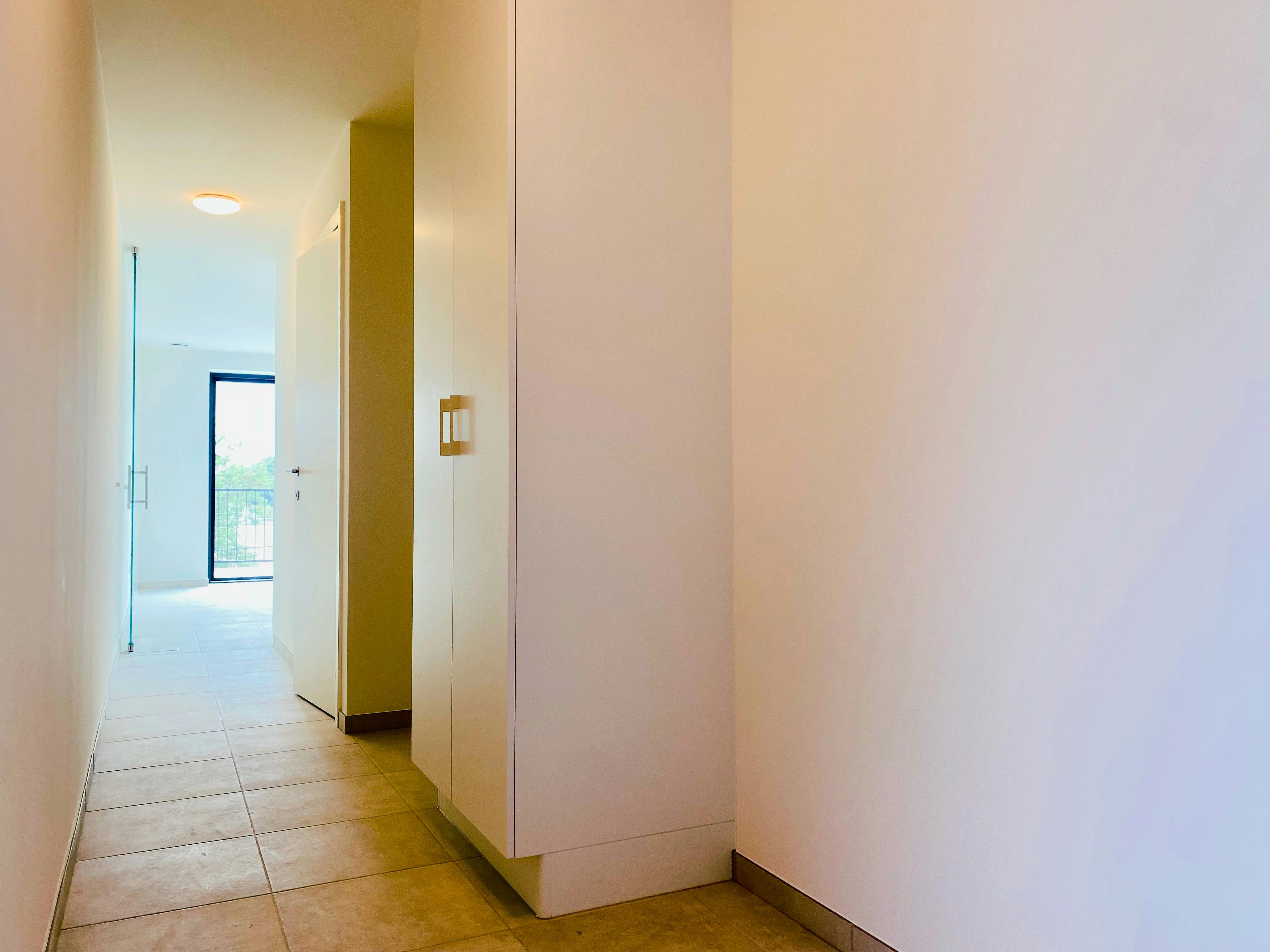 TE HUUR: recent appartement met 2 slaapkamers te Alken foto 2