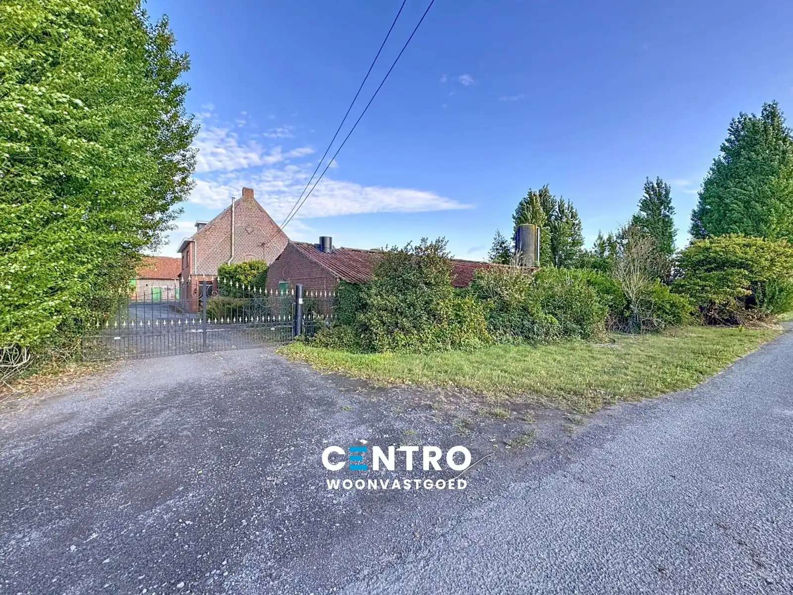 Te renoveren hoeve op circa 1 ha op GOEDE ligging! foto 6