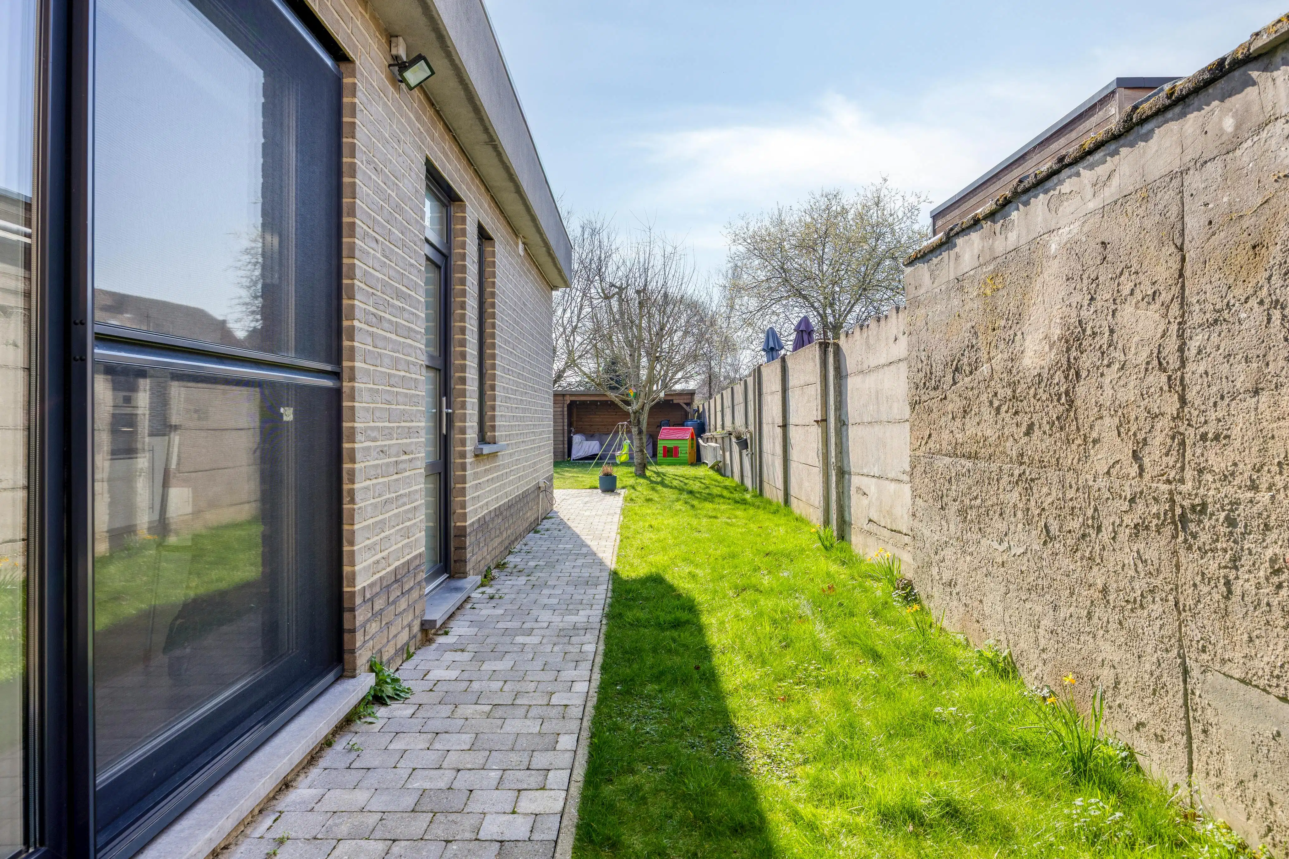 Gerenoveerd huis in centrum kruibeke te koop foto 19