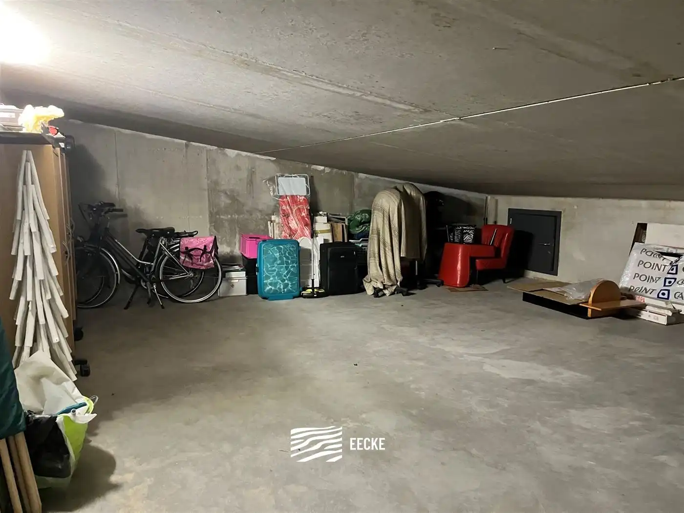 Parking - gesloten garagebox foto 6