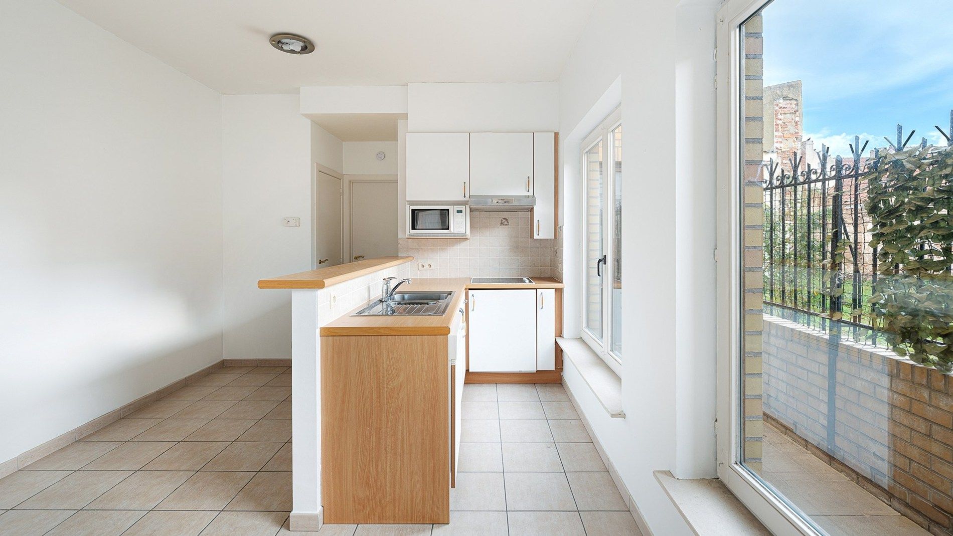 Mooi gelijkvloers appartement vlakbij het strand foto 6