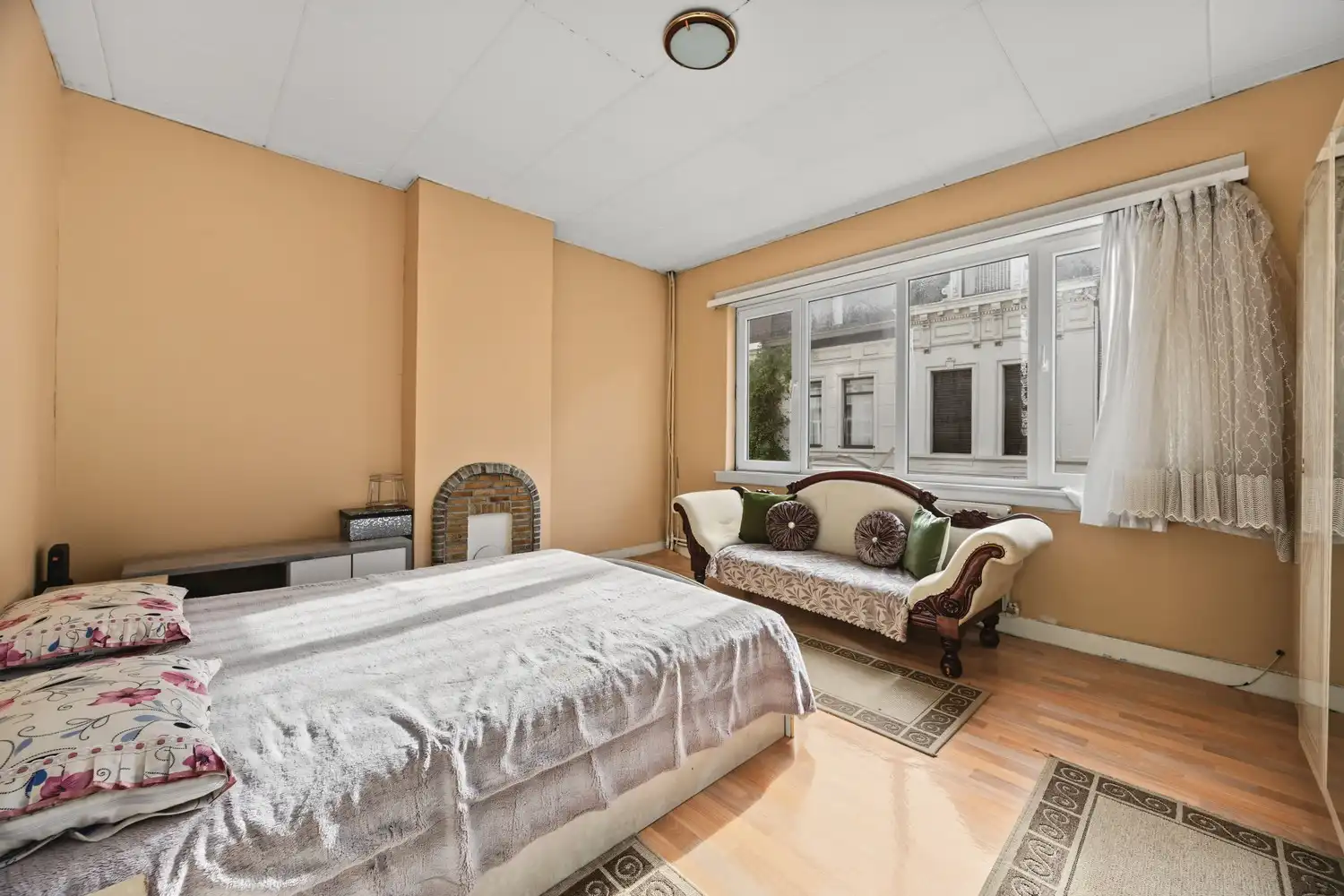 Te renoveren woning met 5 slaapkamers, 2 badkamers en ruime tuin! foto 21