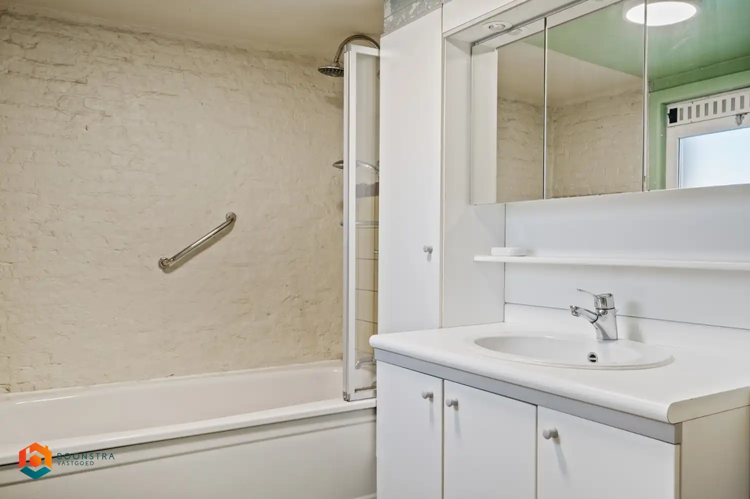Authentieke woning met 4 slpkrs, loft en magazijn te O-L-V-Waver foto 14