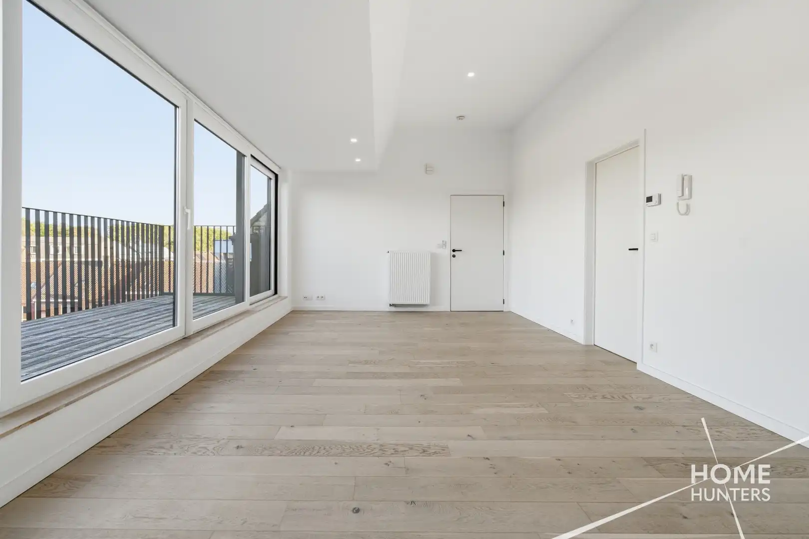 Ruim dakappartement met royaal terras en een schitterend uitzicht over Ieper foto 4