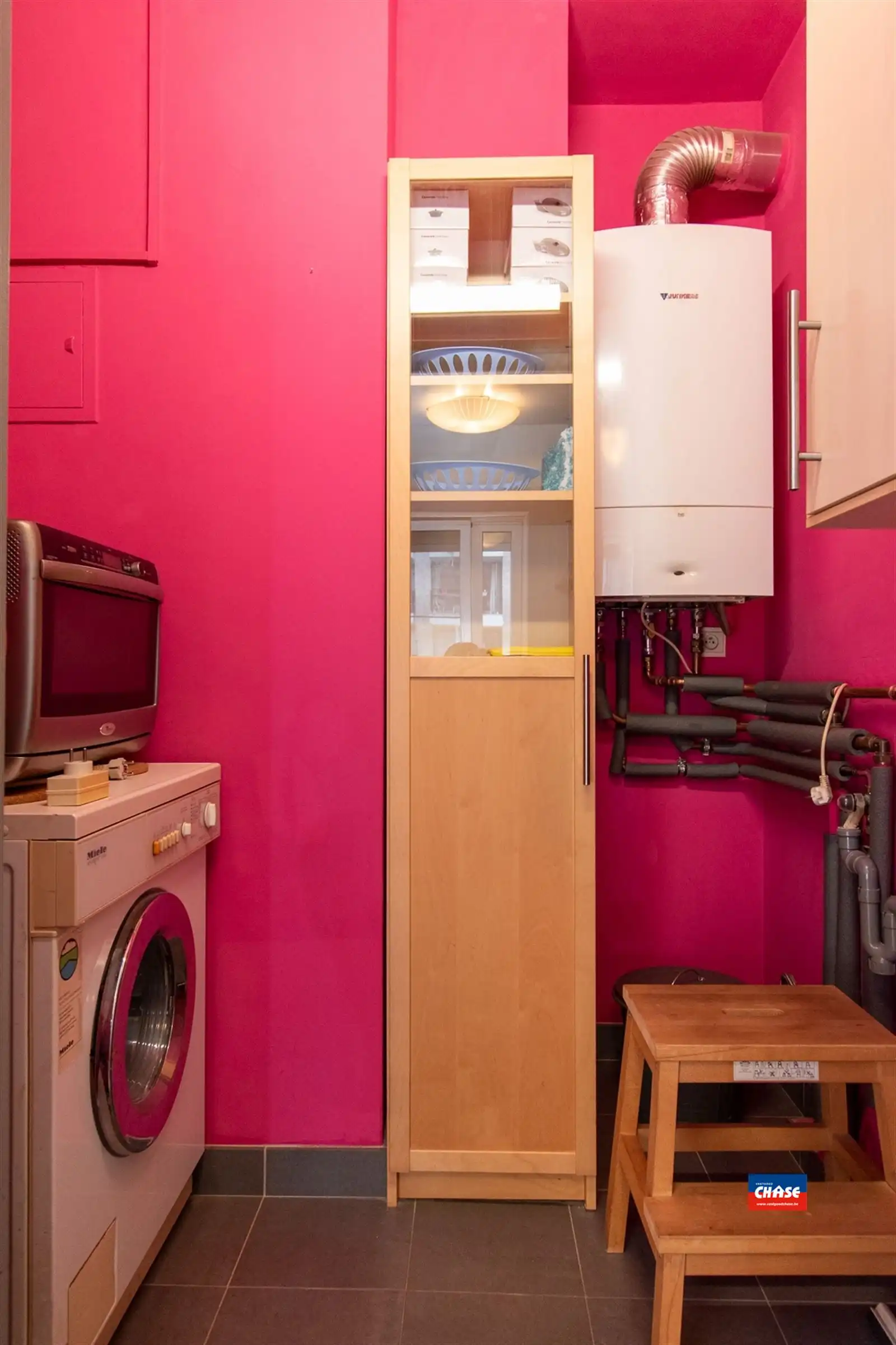 Instapklaar appartement met 2 slpks + P  foto 12