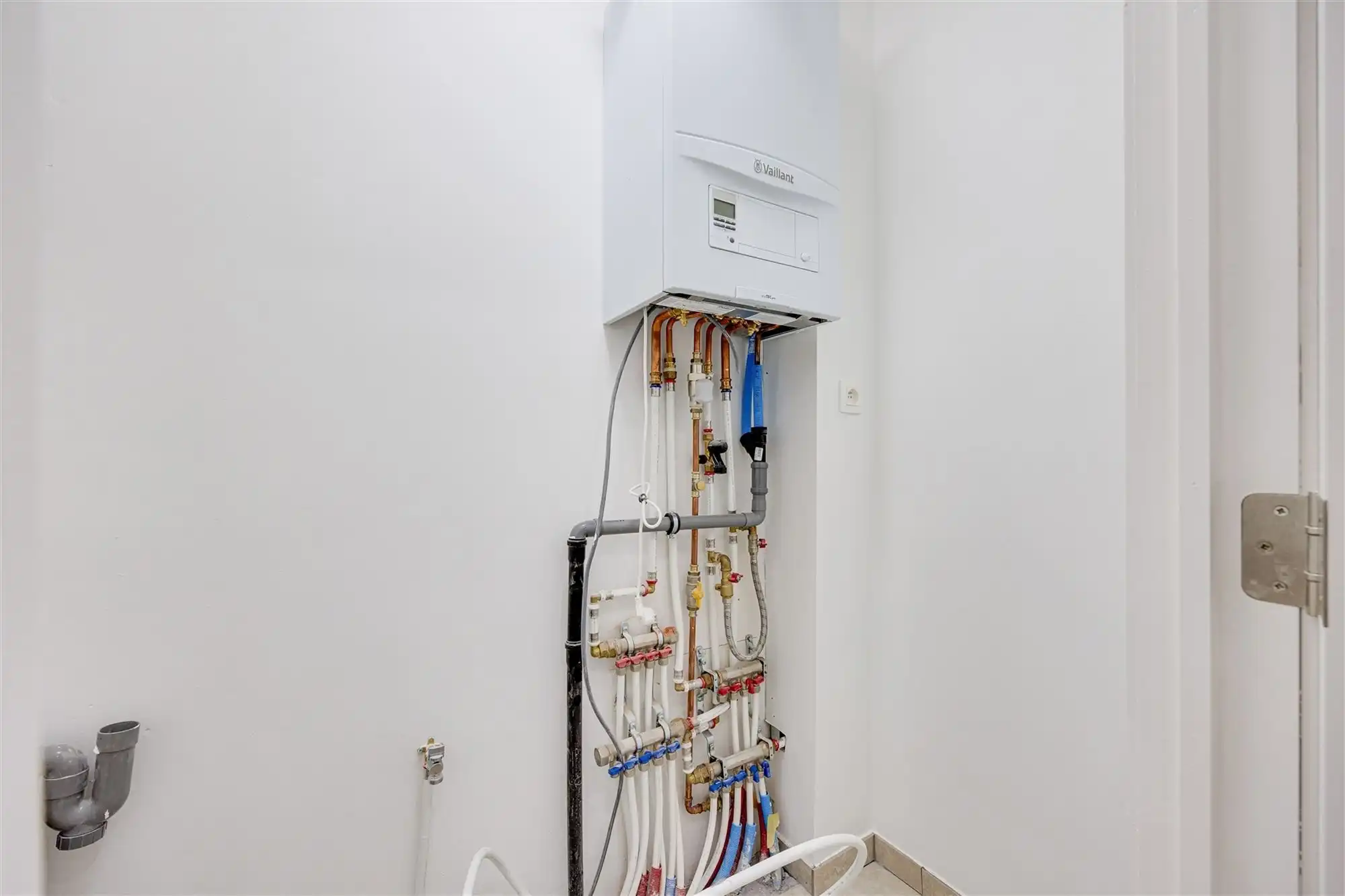 gerenoveerd appartement met terras foto 7