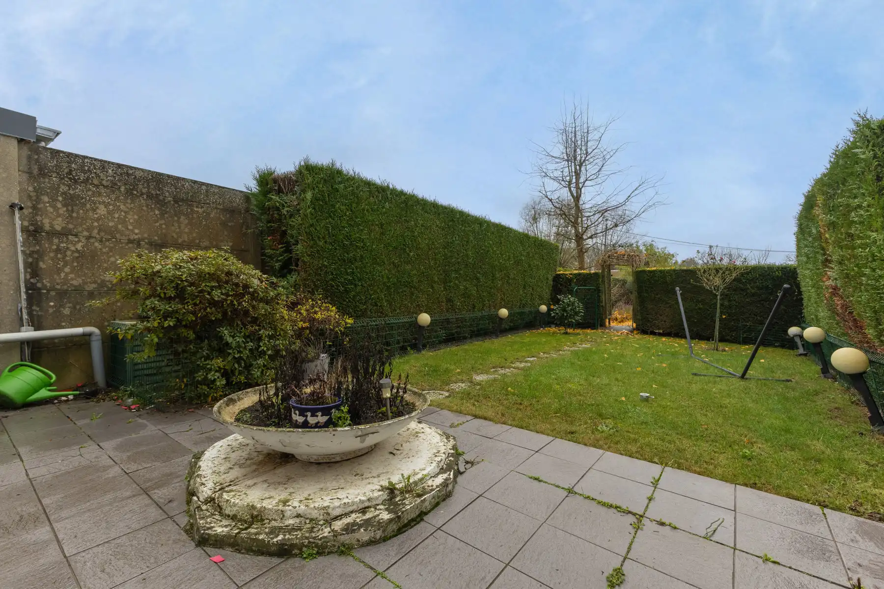 Gunstig gelegen woning met 6 slaapkamers, tuin en garage foto 3