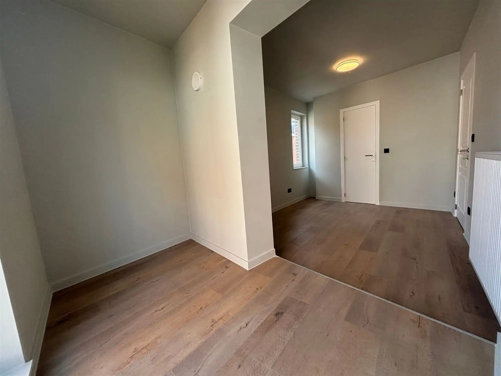 Stadswoning met autostaanplaats foto 7