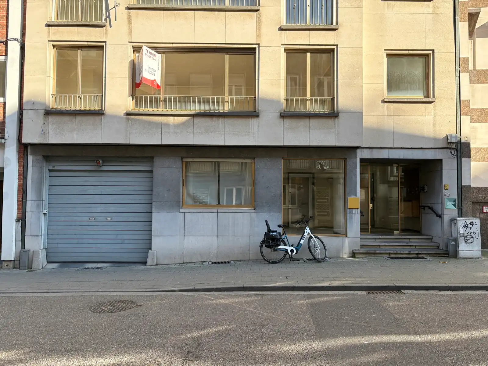 Groot appartement te huur met parking foto 13