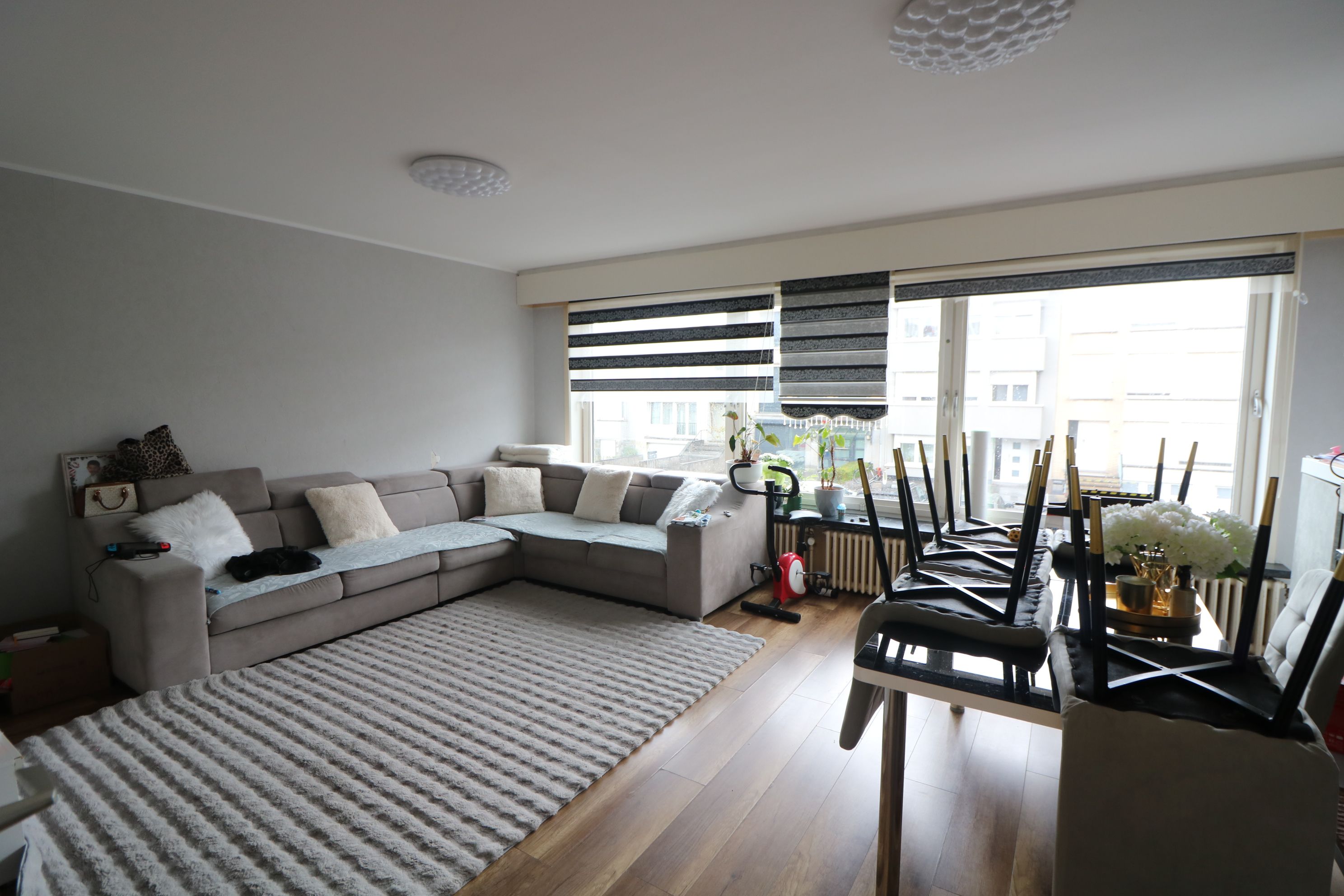 Ruim 2-slaapkamerappartement, vlakbij het centrum van Blankenberge  foto {{pictureIndex}}