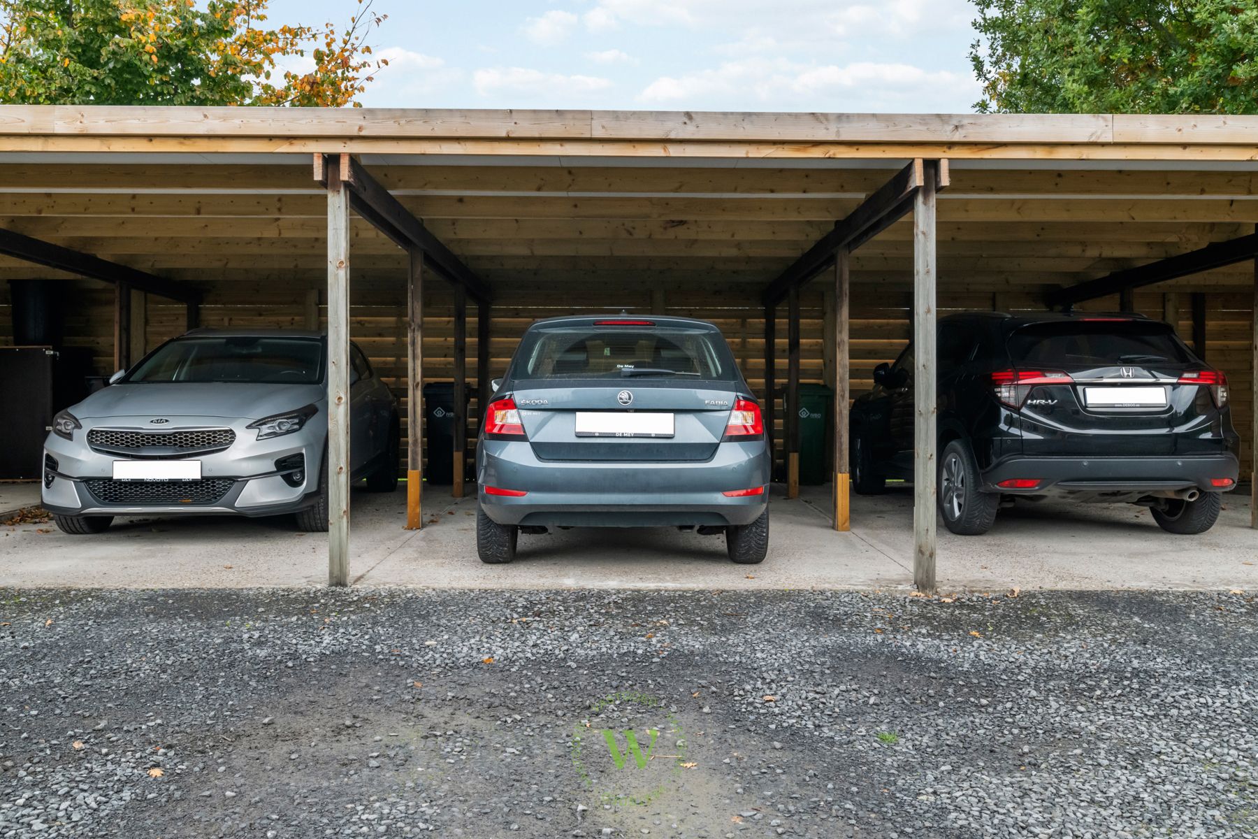 Lichtrijk duplexappartement met tuin en carport in Sijsele foto 21