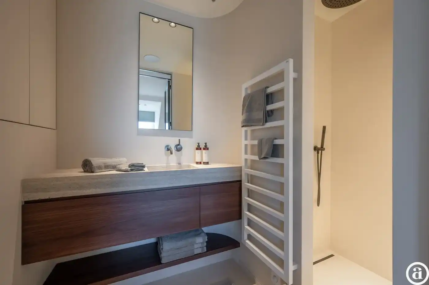 Prachtig nieuwbouw duplex-appartement op Zeedijk te Zoute. foto 22