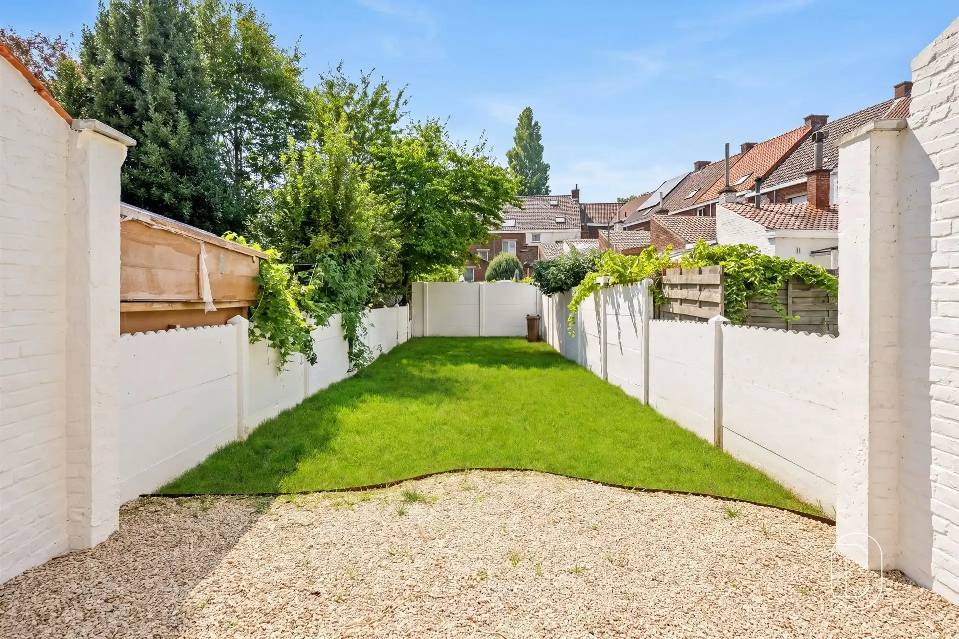 Prachtig gerenoveerde woning met tuin! foto 2