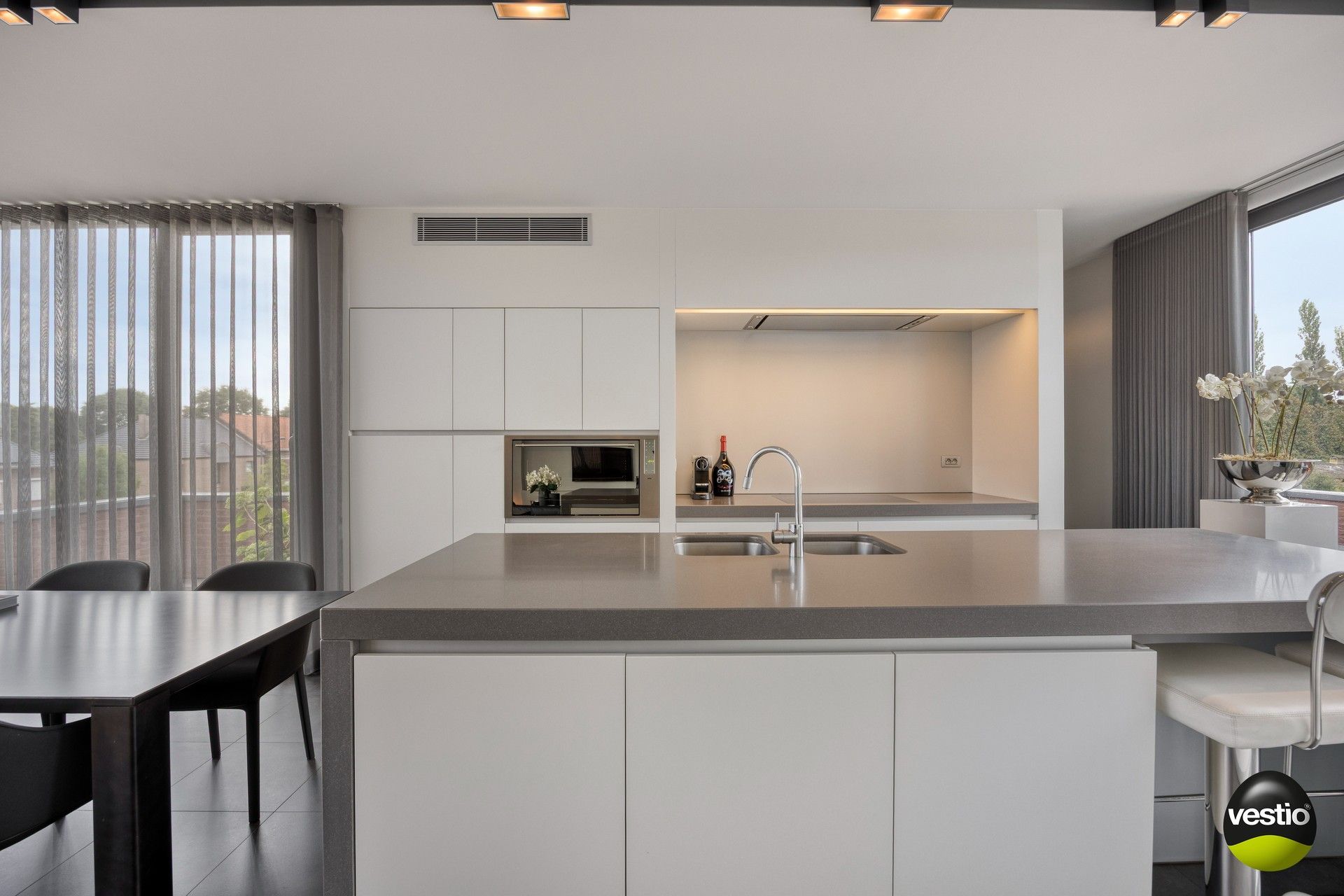 EXCLUSIEF PENTHOUSE OP 2 MIN VAN BILZEN CENTRUM foto 7