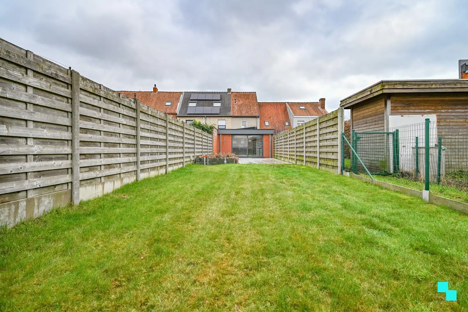Eéngezinswoning met 2 slaapkamers nabij centrum Izegem foto 27