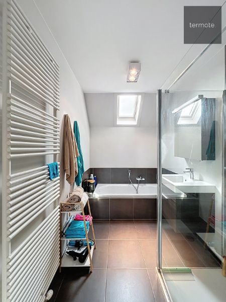 Ruim appartement foto 9