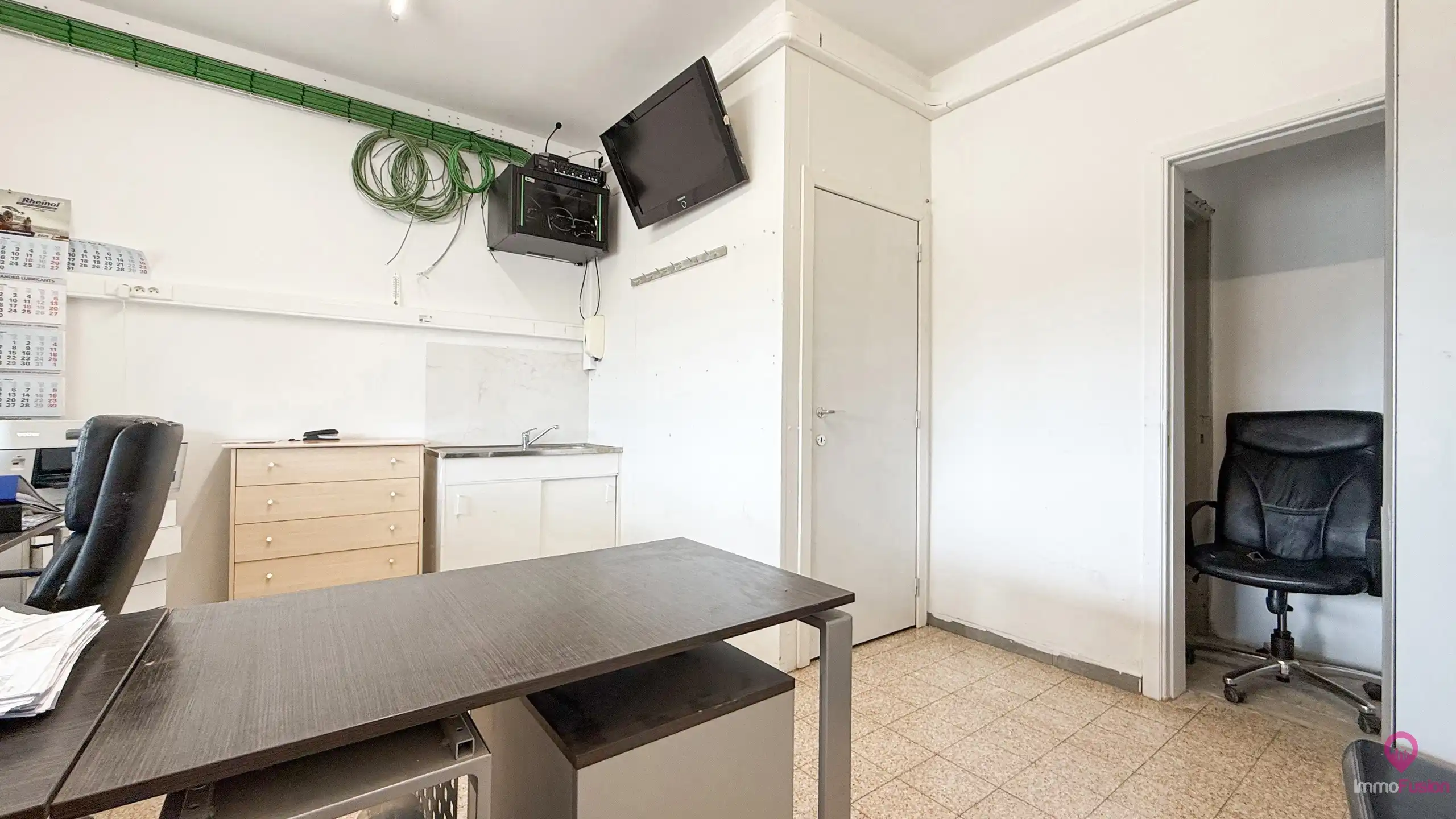 Multifunctioneel handelspand met 2 vergunde studio’s! foto 17