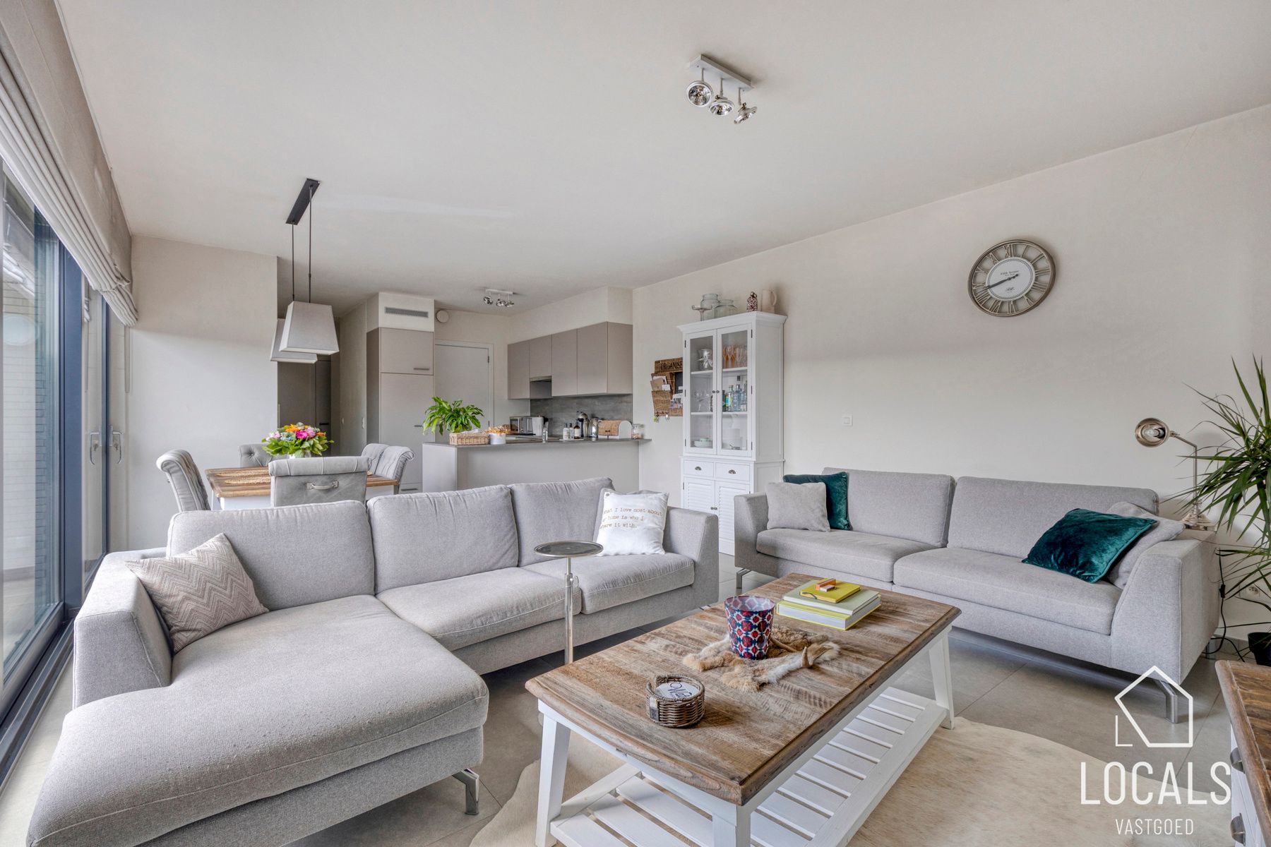 Recent gelijkvloers appartement op topligging in Outer foto 4