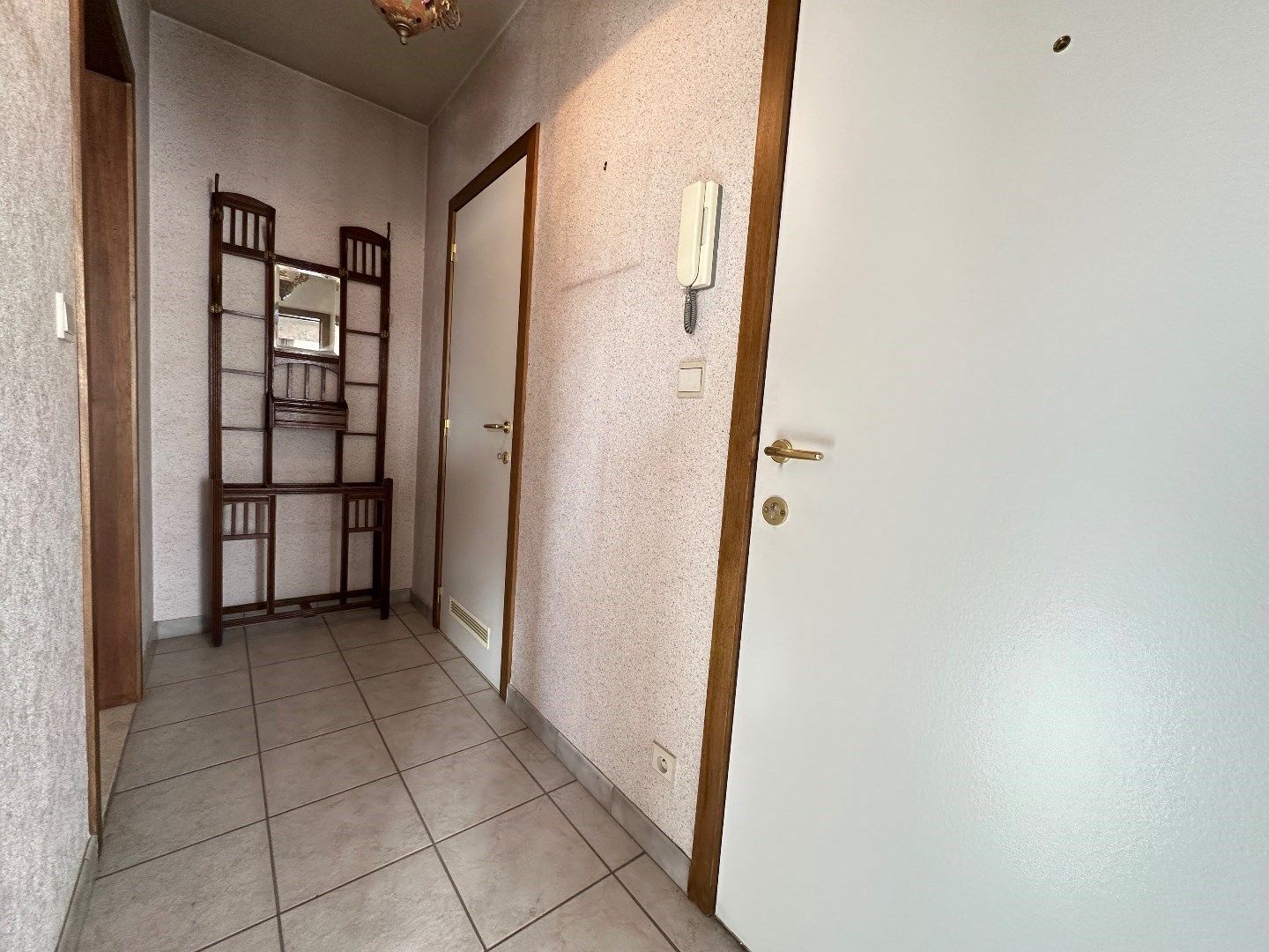 Appartement met 1 slaapkamer te koop in het centrum van Tongeren-Borgloon foto 2