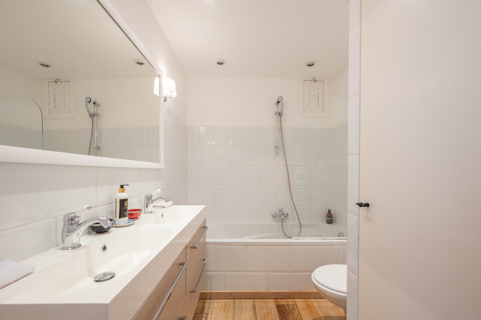 Mooi gemeubeld appartement op de Kustlaan met prachtig zicht foto 11