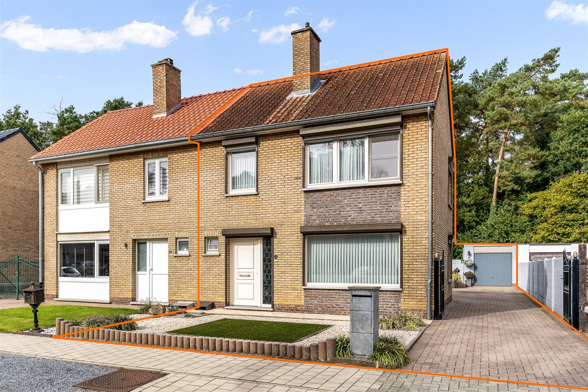 ZEER GOED ONDERHOUDEN EN GEZELLIGE WONING MET 3 SLAAPKAMERS UITERST RUSTIG GELEGEN IN HEPPEN foto 1