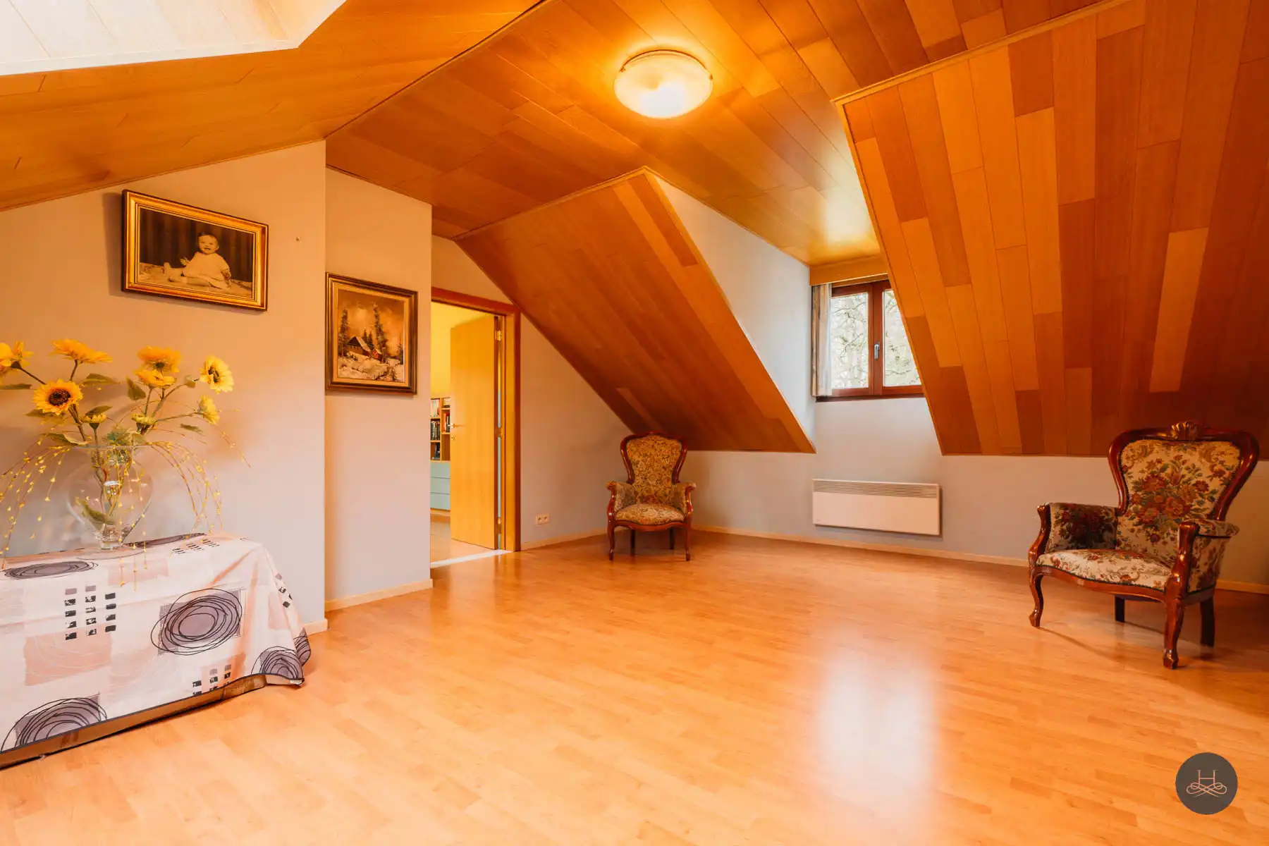 Ruime gezinswoning op toplocatie foto 22