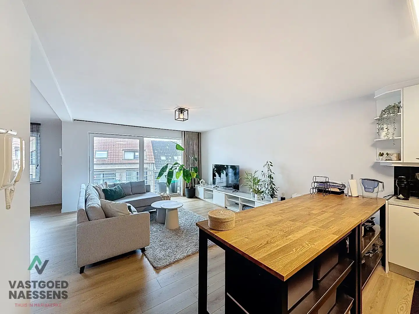 GEMEUBELD DUPLEX-APPARTEMENT MET 2 SLPK EN TERRAS  foto 5