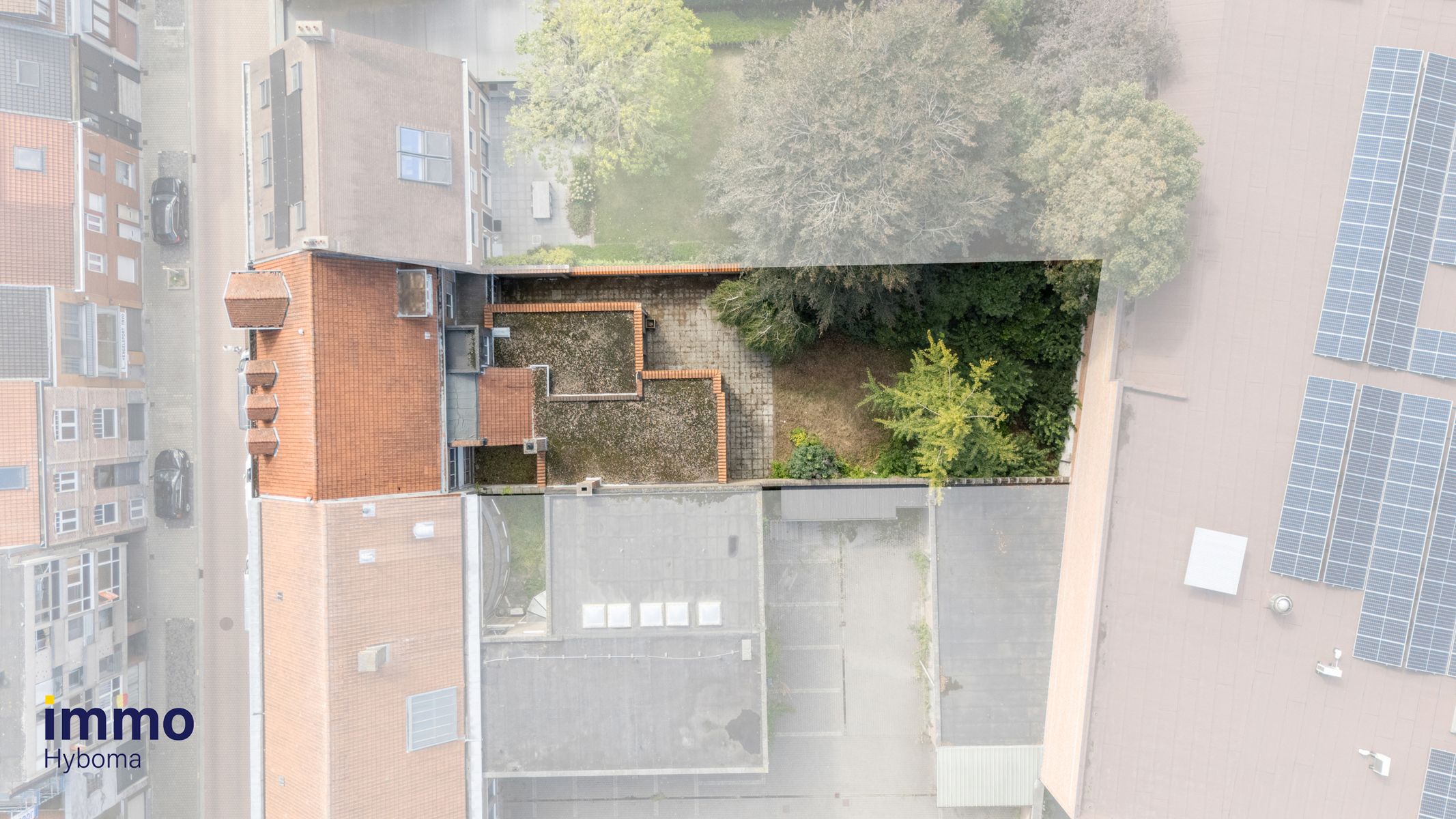 Karaktervolle woning met praktijkgedeelte in hartje Eeklo foto 17