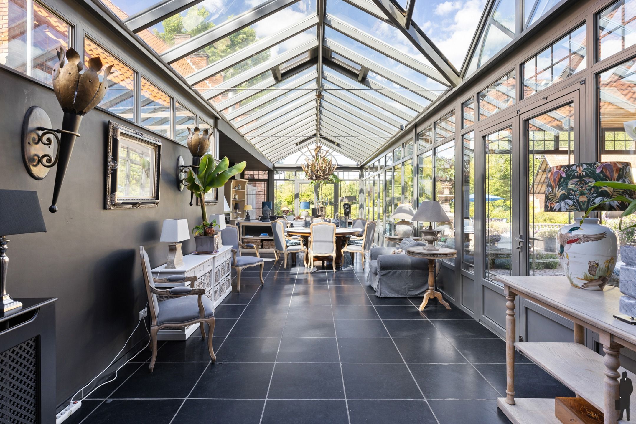 Kasteelhoeve op een landdomein van ca 6ha. foto 70