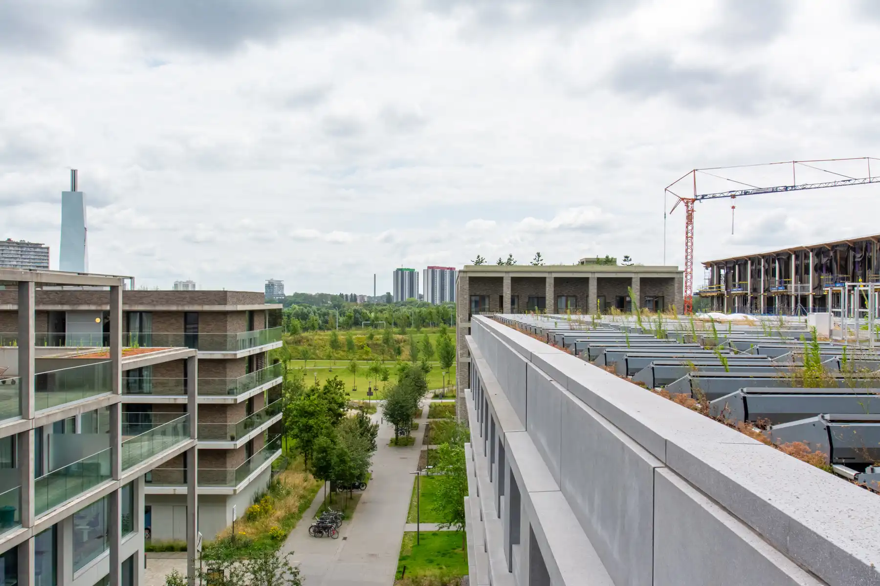 Gezellig gemeubeld 2-slaapkamer appartement met groot terras foto 8