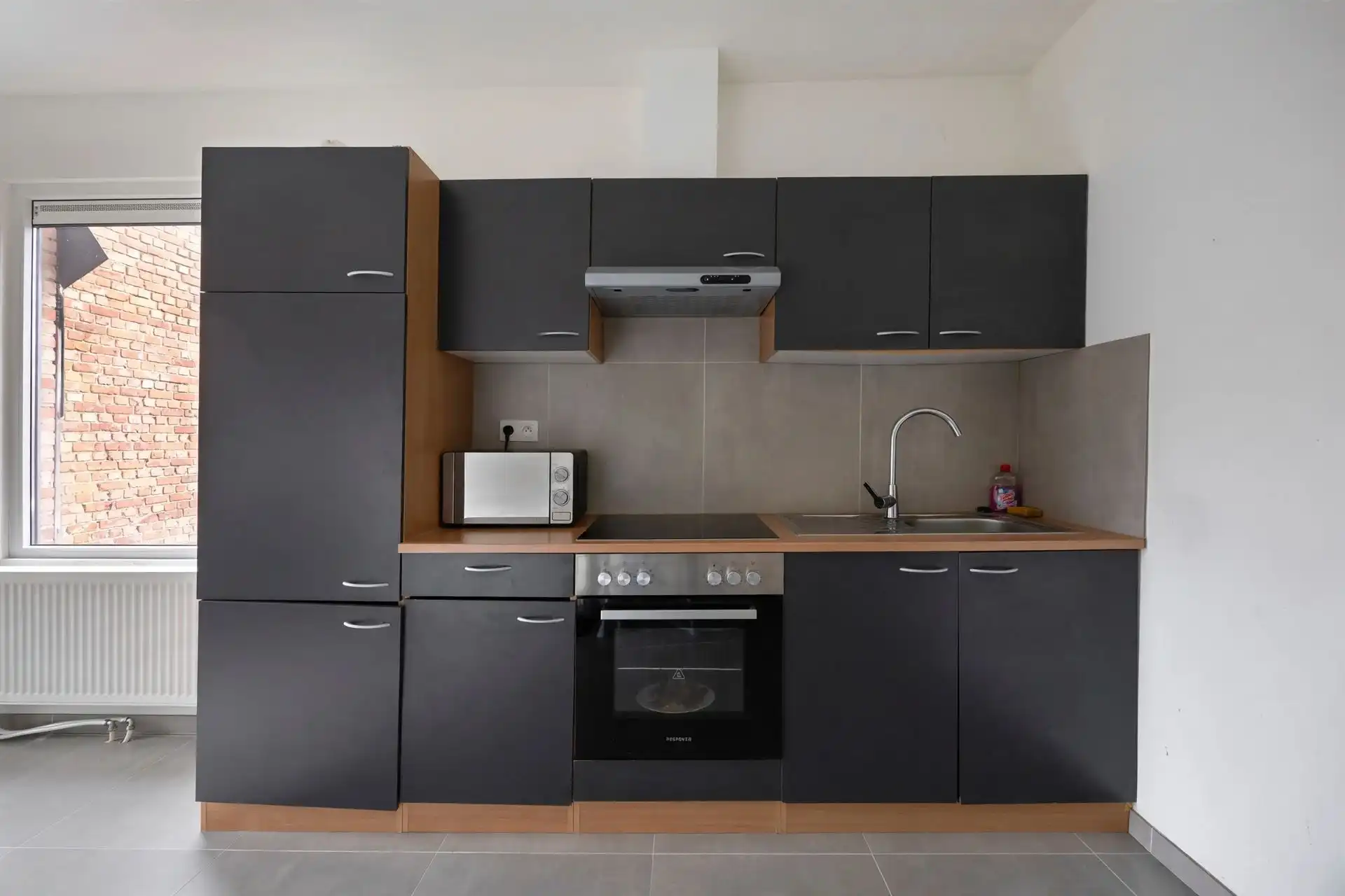 Riante woning, momenteel ingericht als 3 appartementen! foto 15