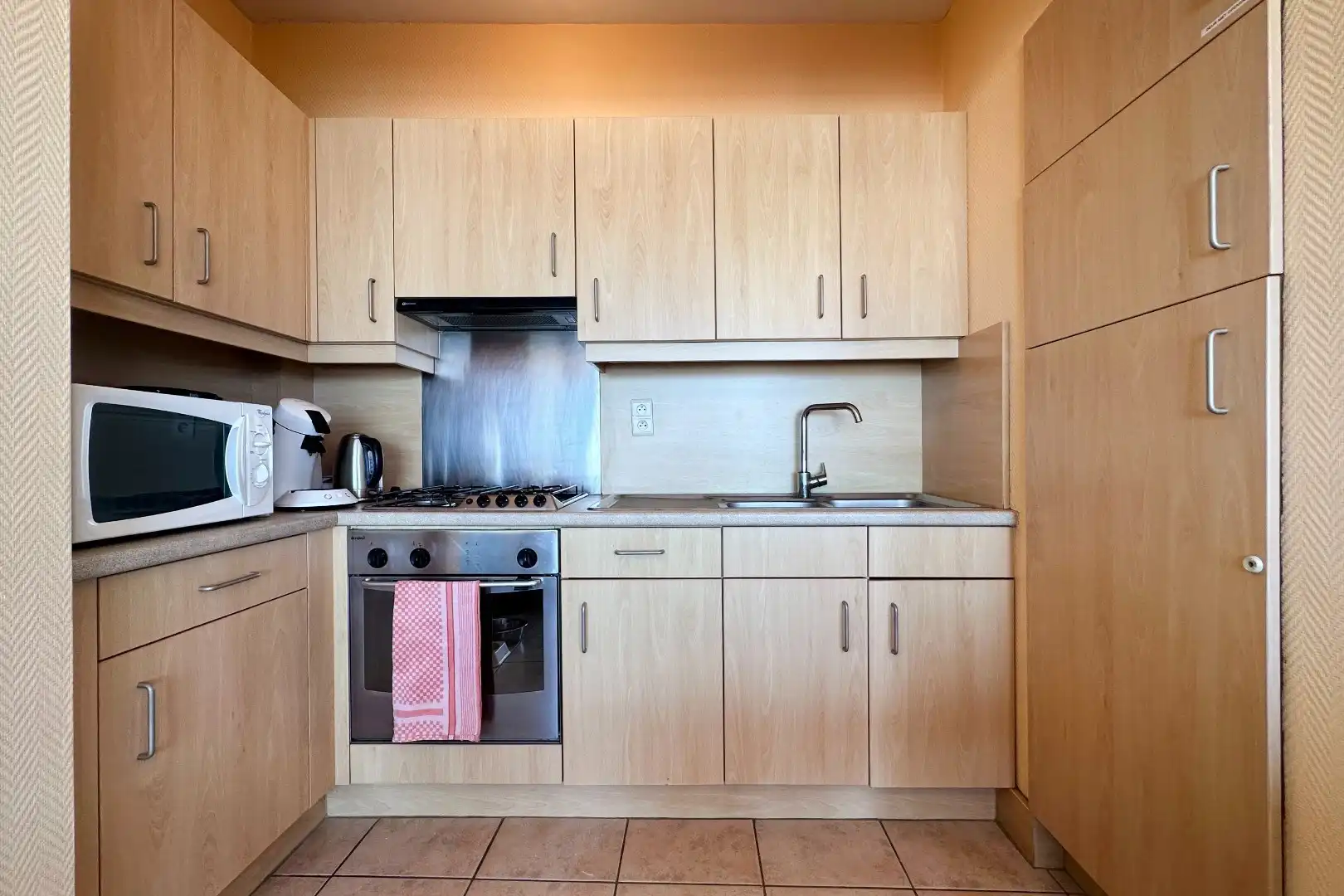 Exclusief Triplex Appartement op de Zeedijk van Wenduine – Luxe, Comfort en Zeezicht! foto 7