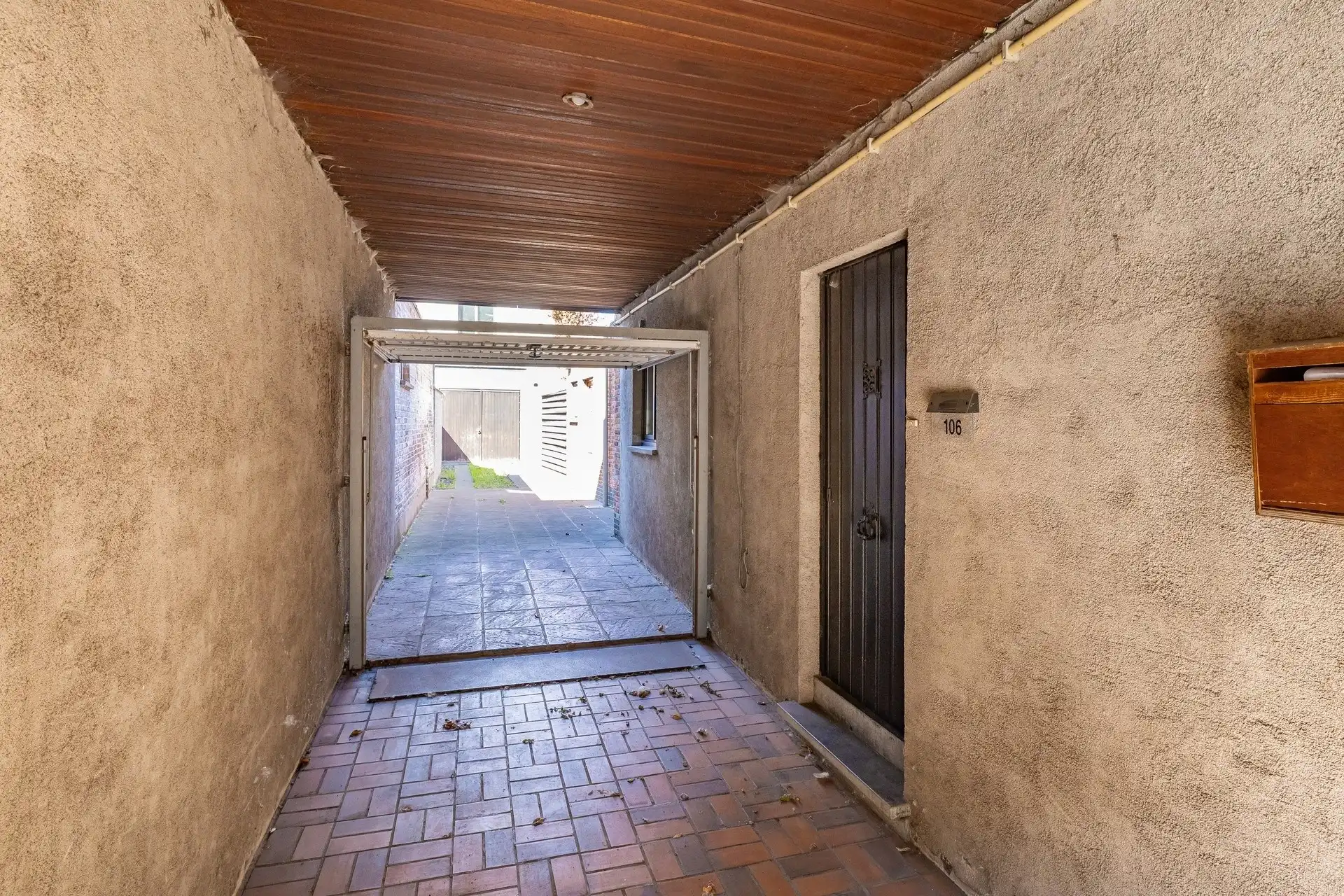 3-slaapkamerwoning met loods in het centrum van Wetteren foto 20